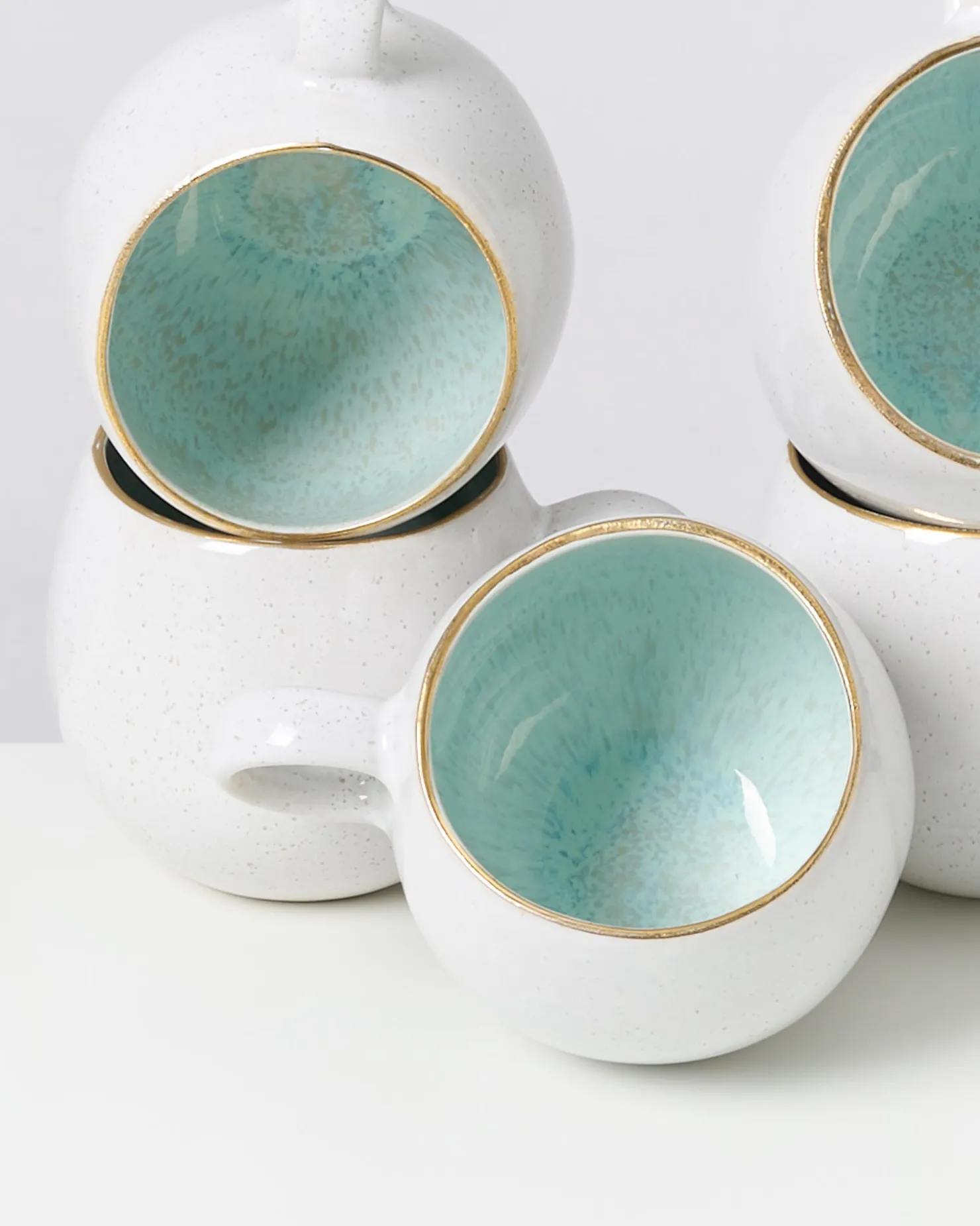 areia__mug_big_azure_with_gold_rim_8.webp Motel a Miio Große Tassen^Areia - Mug Big With Gold Rim azure