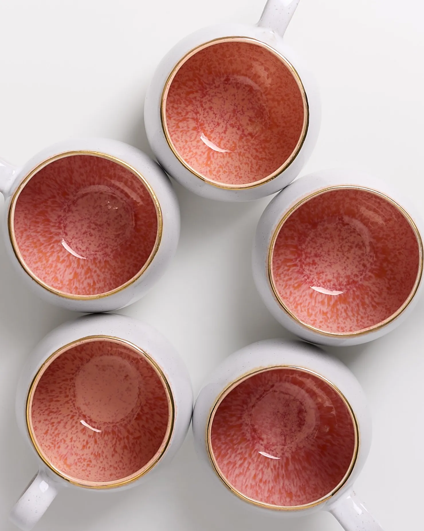areia__mug_big_pink_with_gold_rim_10.webp Motel a Miio Große Tassen^Areia - Mug Big With Gold Rim pink