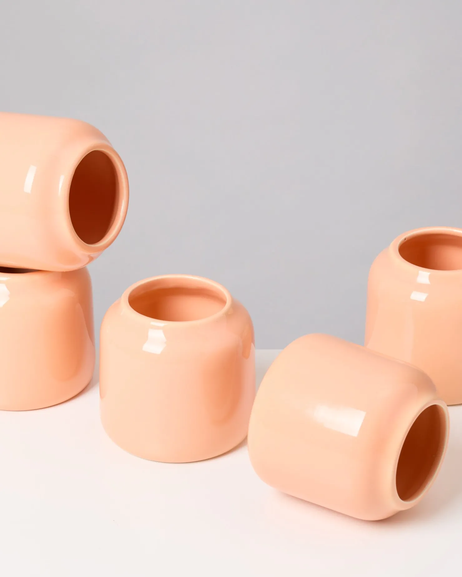 beb_vase__peach_9.webp Motel a Miio Kleine Vasen^Bebé Vase - peach