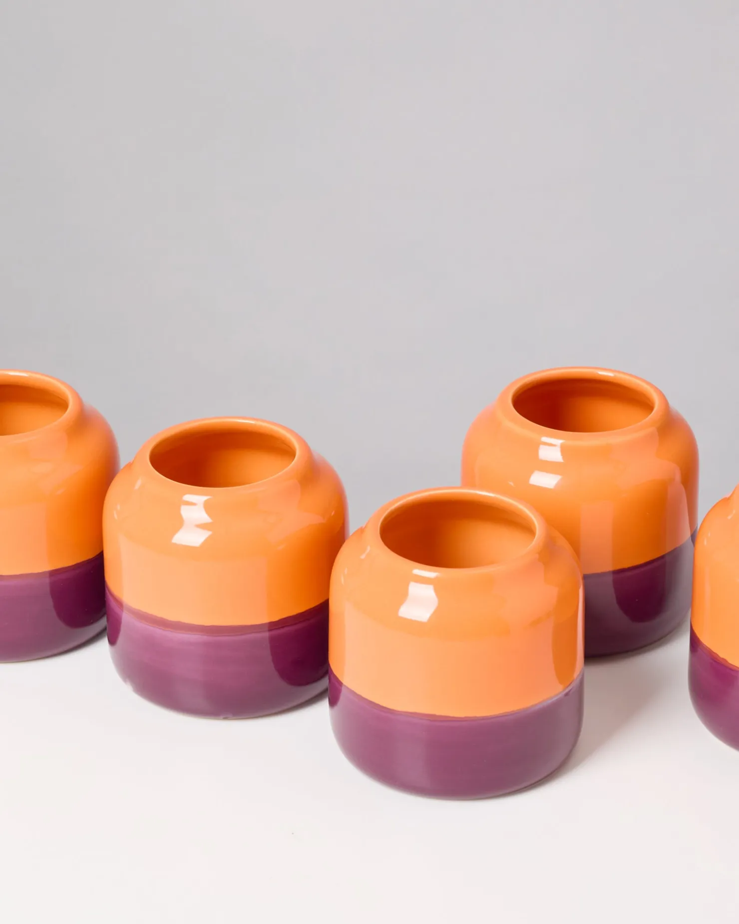 beb_vase_orange_dark_lilac_2.webp Motel a Miio Kleine Vasen^Bebé Vase orange dark lilac