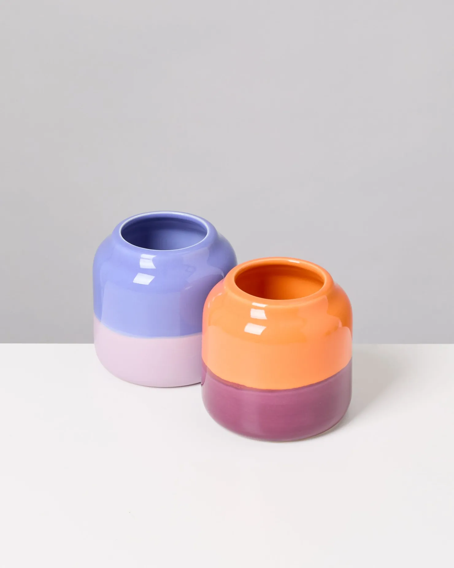 beb_vase_orange_dark_lilac_3.webp Motel a Miio Kleine Vasen^Bebé Vase orange dark lilac