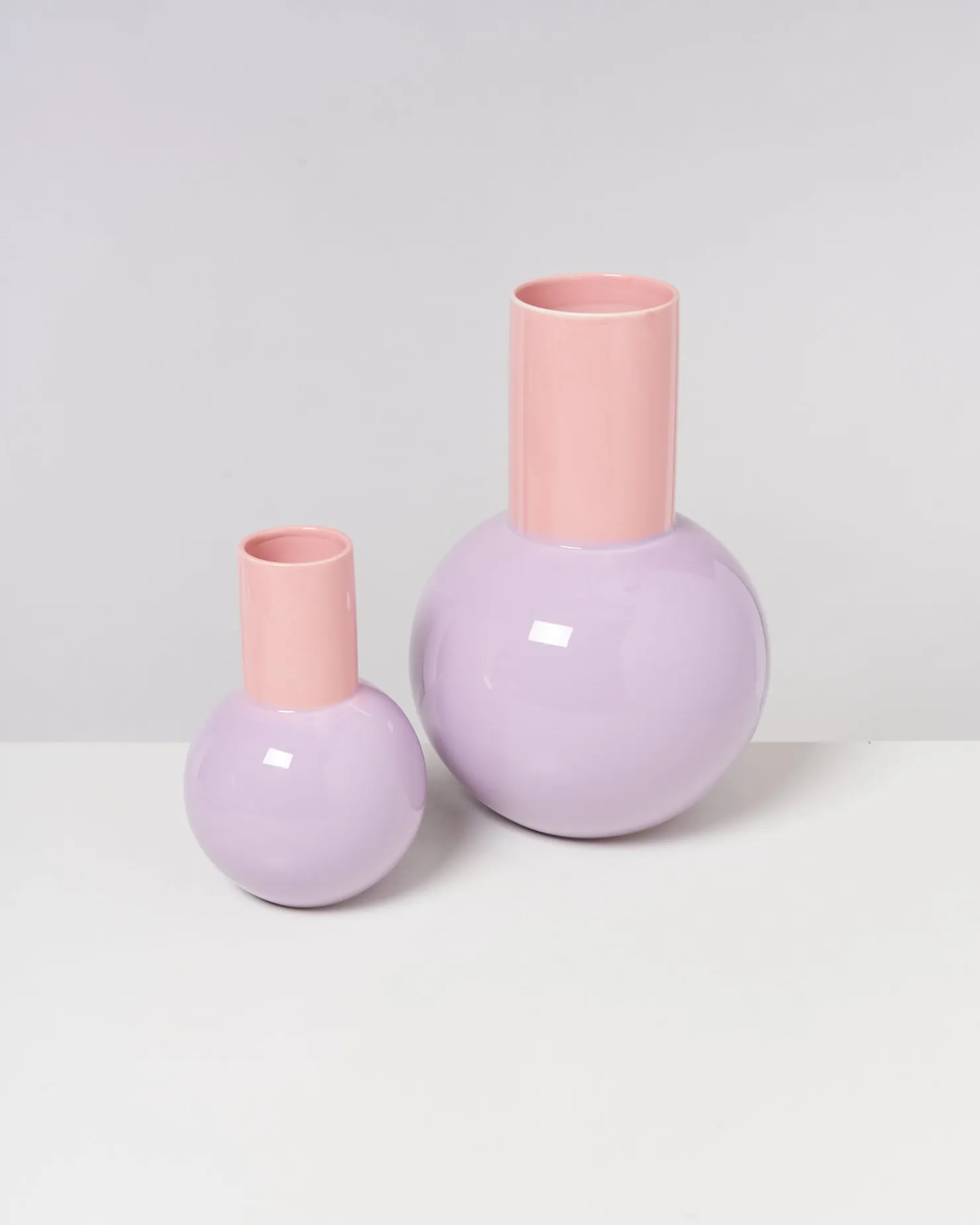 bola_vase_l__lilac_pink_2.webp Motel a Miio Große Vasen^Bola Vase L - Lilac Pink purple pink