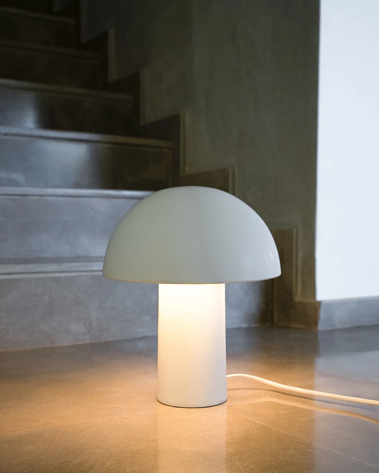 cogumelo__ceramic_lamp_sand_5.webp Motel a Miio Lampen^Cogumelo - Ceramic Lamp sand