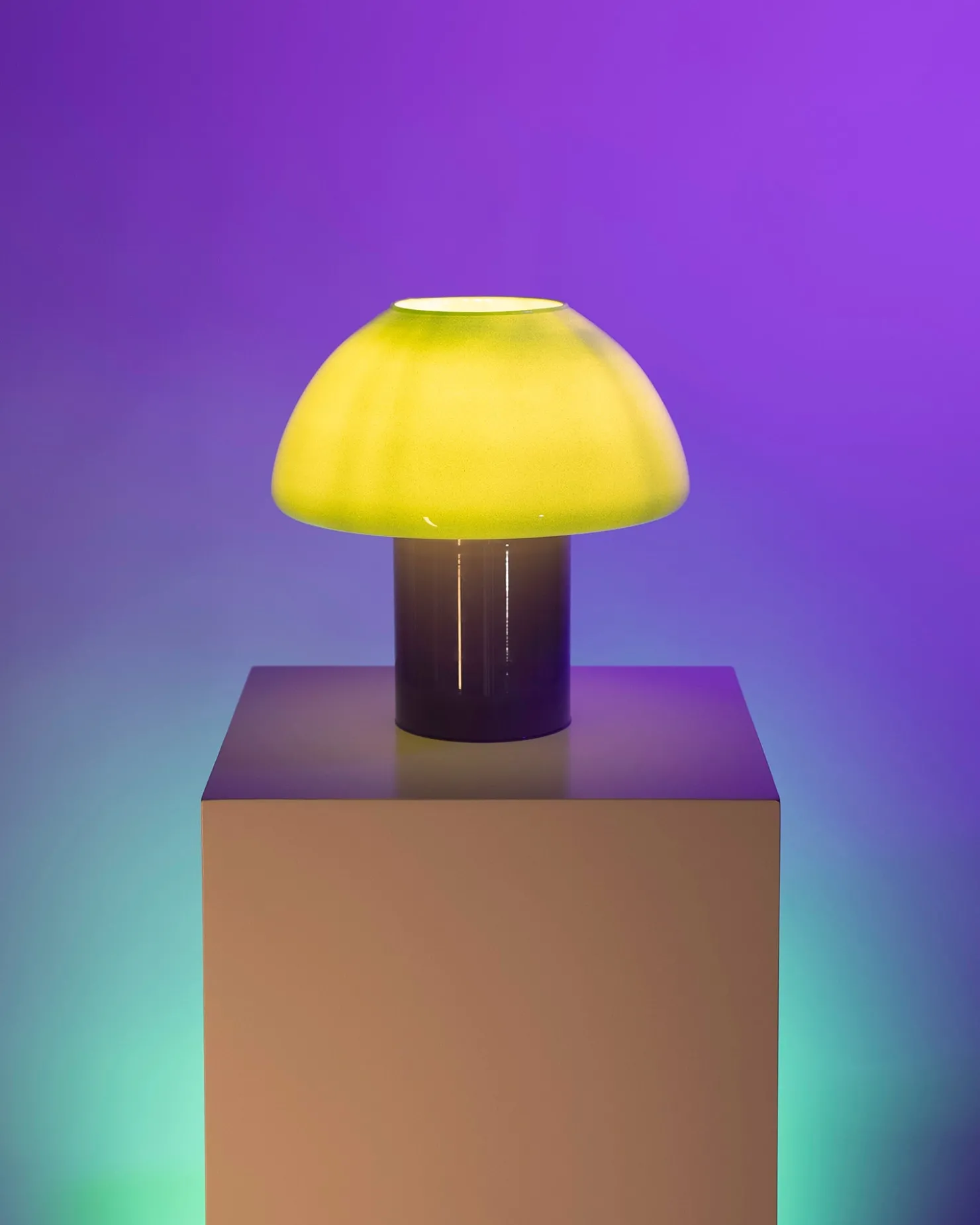 cogumelo__glass_lamp_mint_lilac_6.webp Motel a Miio Lampen^Cogumelo - Glass Lamp c mint lila