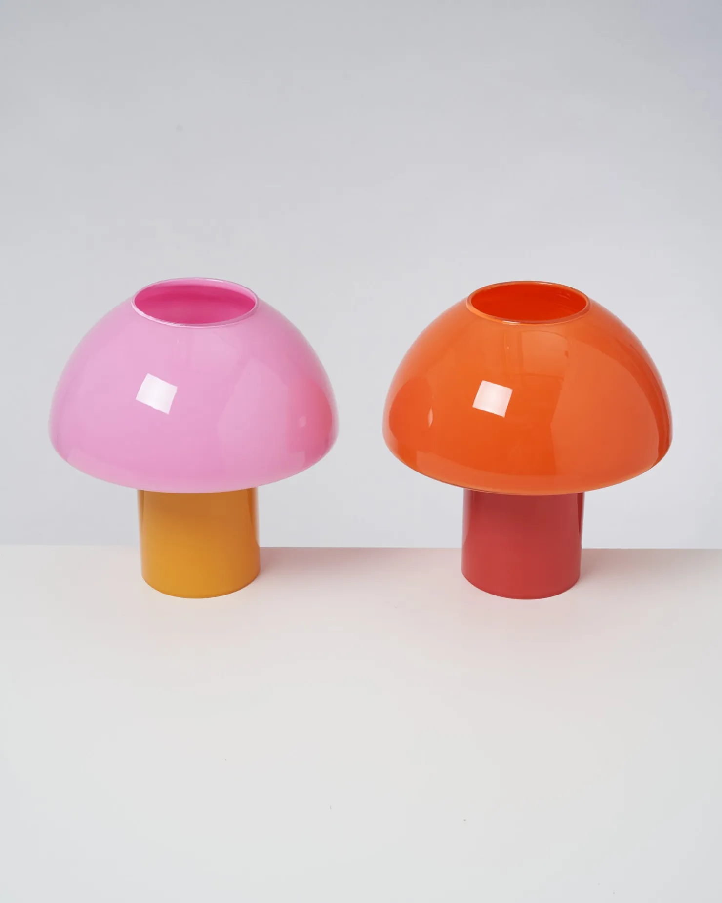 cogumelo__glass_lamp_orange_red_3.webp Motel a Miio Lampen^Cogumelo - Glass Lamp Orange Red orange rot