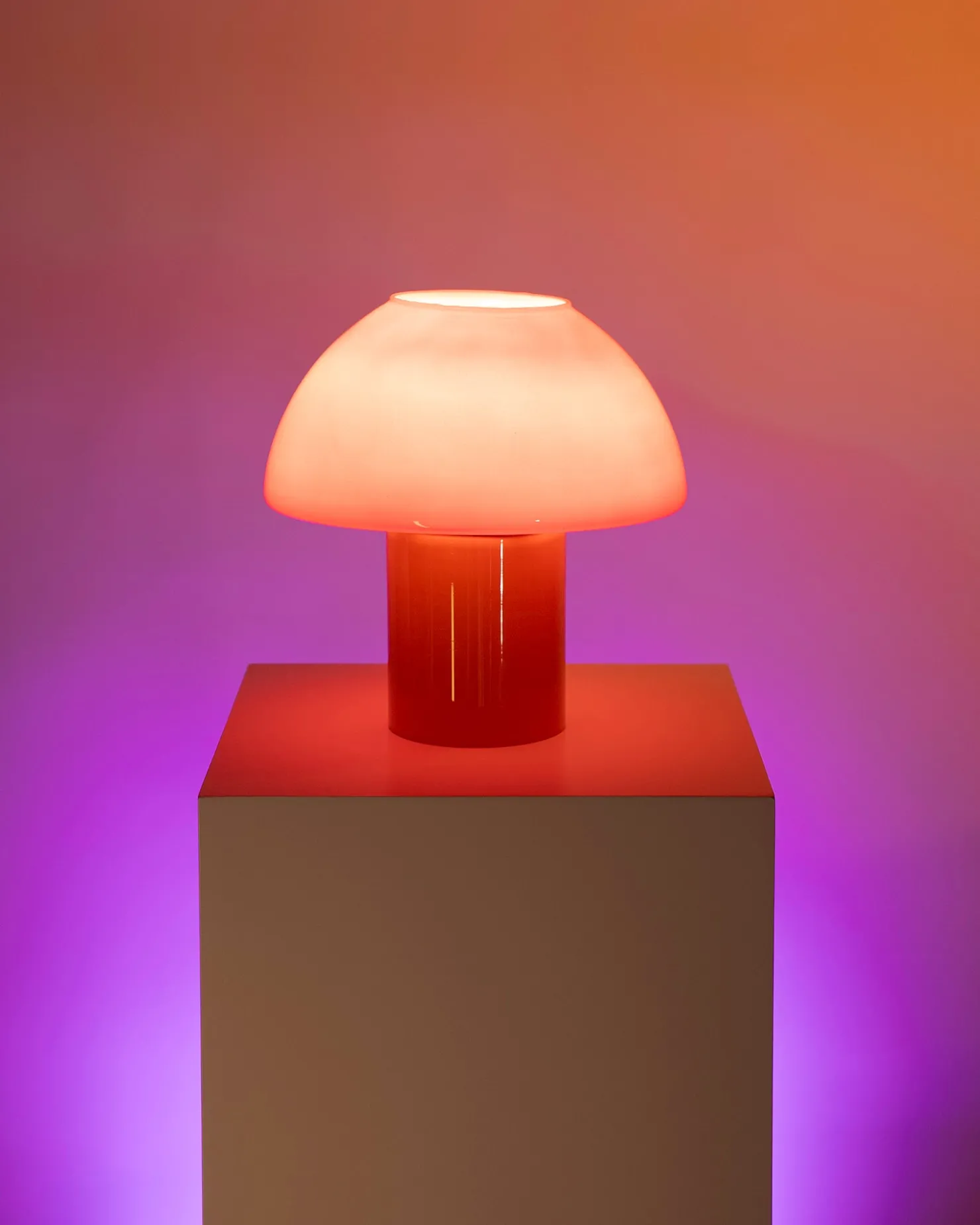 cogumelo__glass_lamp_orange_red_6.webp Motel a Miio Lampen^Cogumelo - Glass Lamp Orange Red orange rot