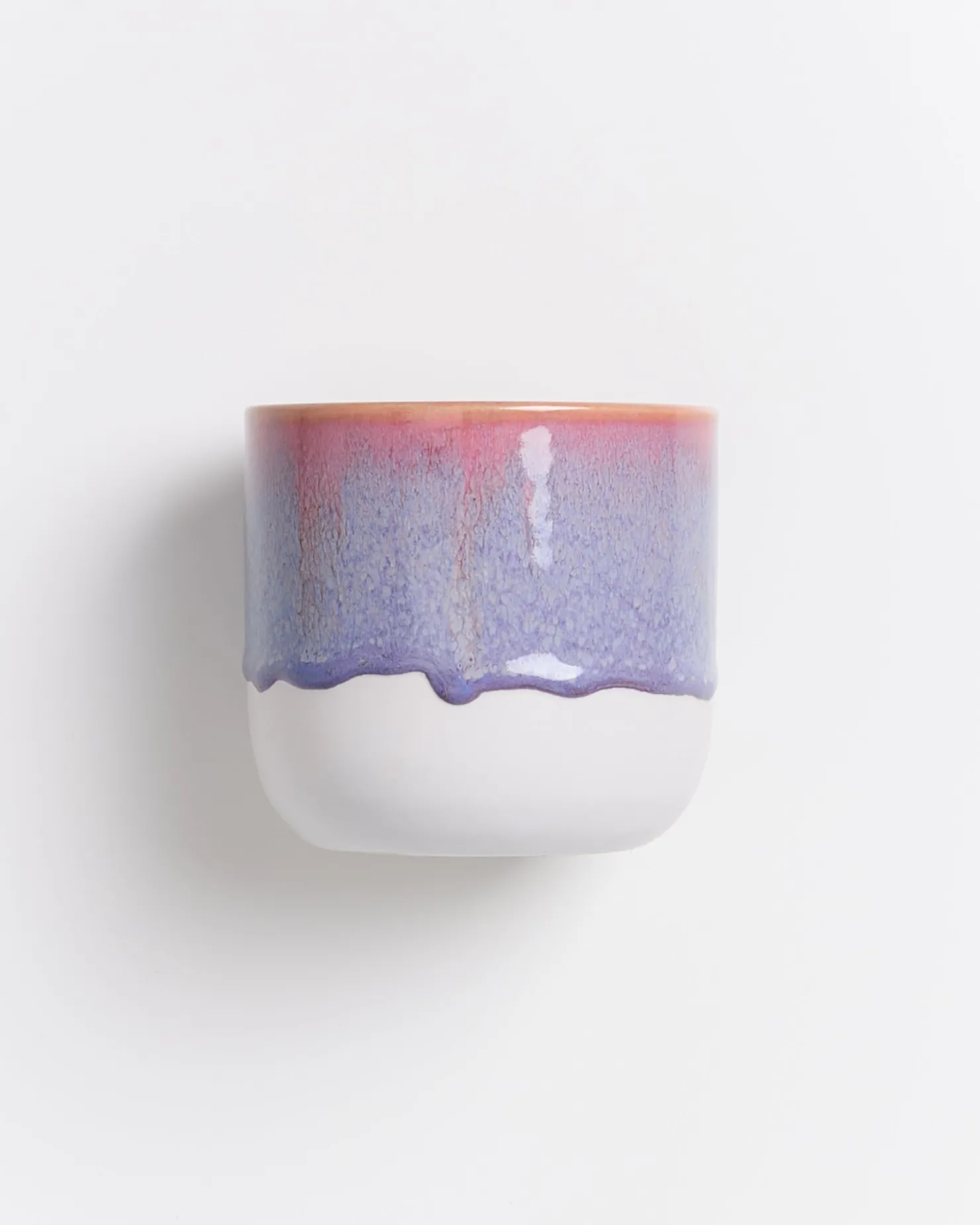 coimbra__scented_candle_ocean_breeze_lilac_pink_4.webp Motel a Miio Duftkerzen^Coimbra - Scented Candle “Ocean Breeze” lilac pink