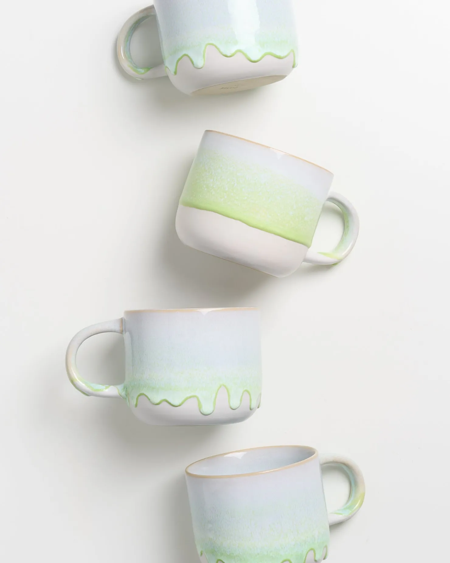 coimbra_tea_mug_big_pastel_green_2.webp Motel a Miio Große Tassen^Coimbra Tea Mug Big pastel green