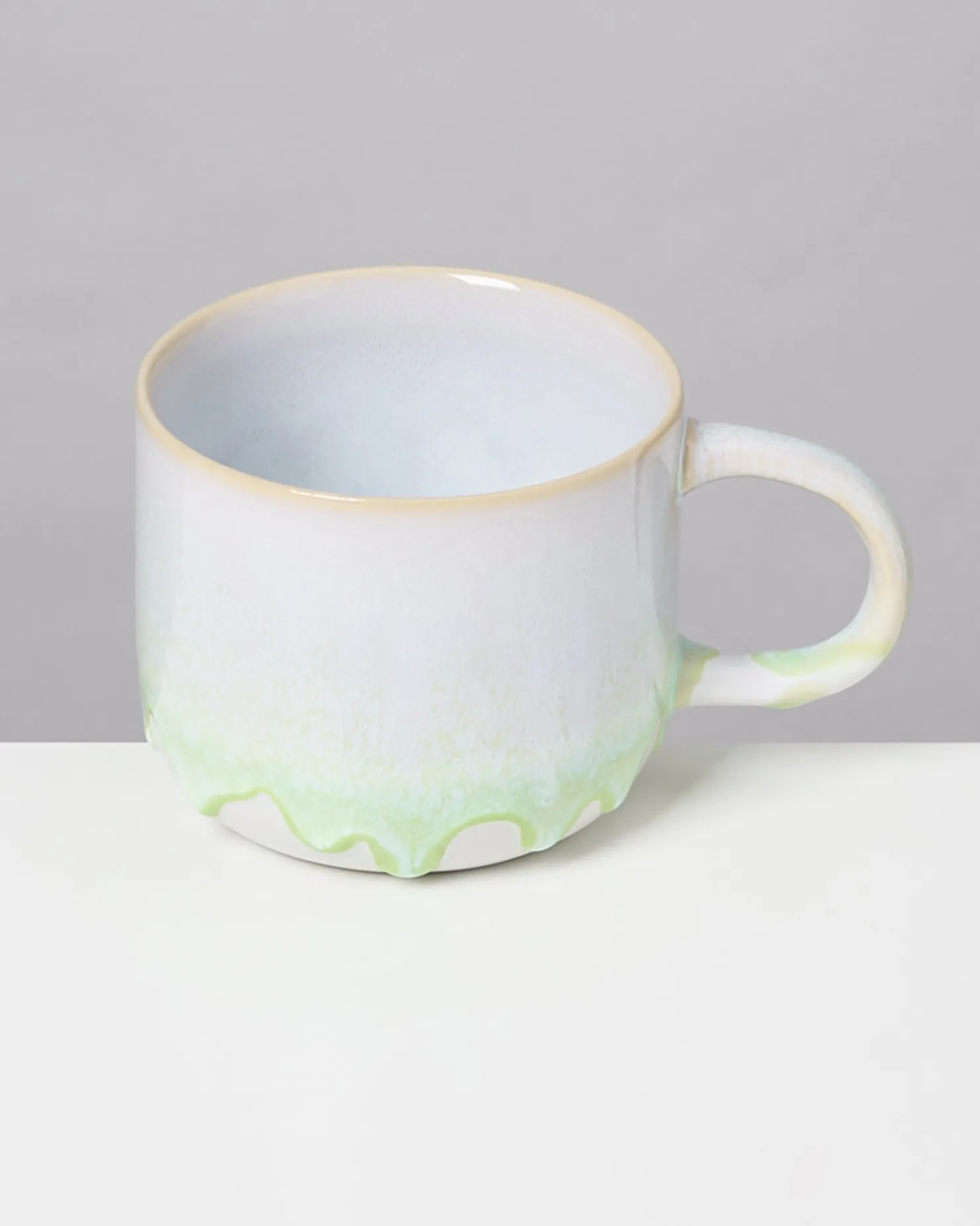 coimbra_tea_mug_big_pastel_green_5.webp Motel a Miio Große Tassen^Coimbra Tea Mug Big pastel green