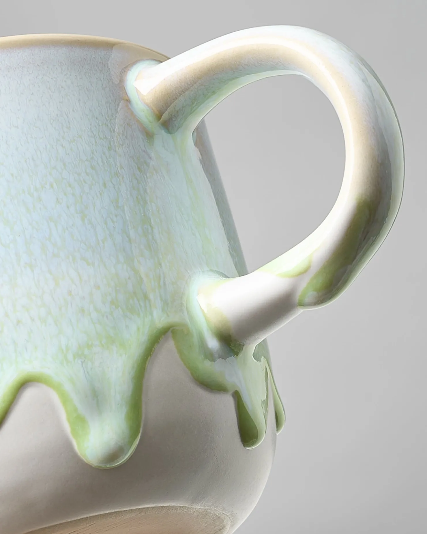 coimbra_tea_mug_big_pastel_green_6.webp Motel a Miio Große Tassen^Coimbra Tea Mug Big pastel green