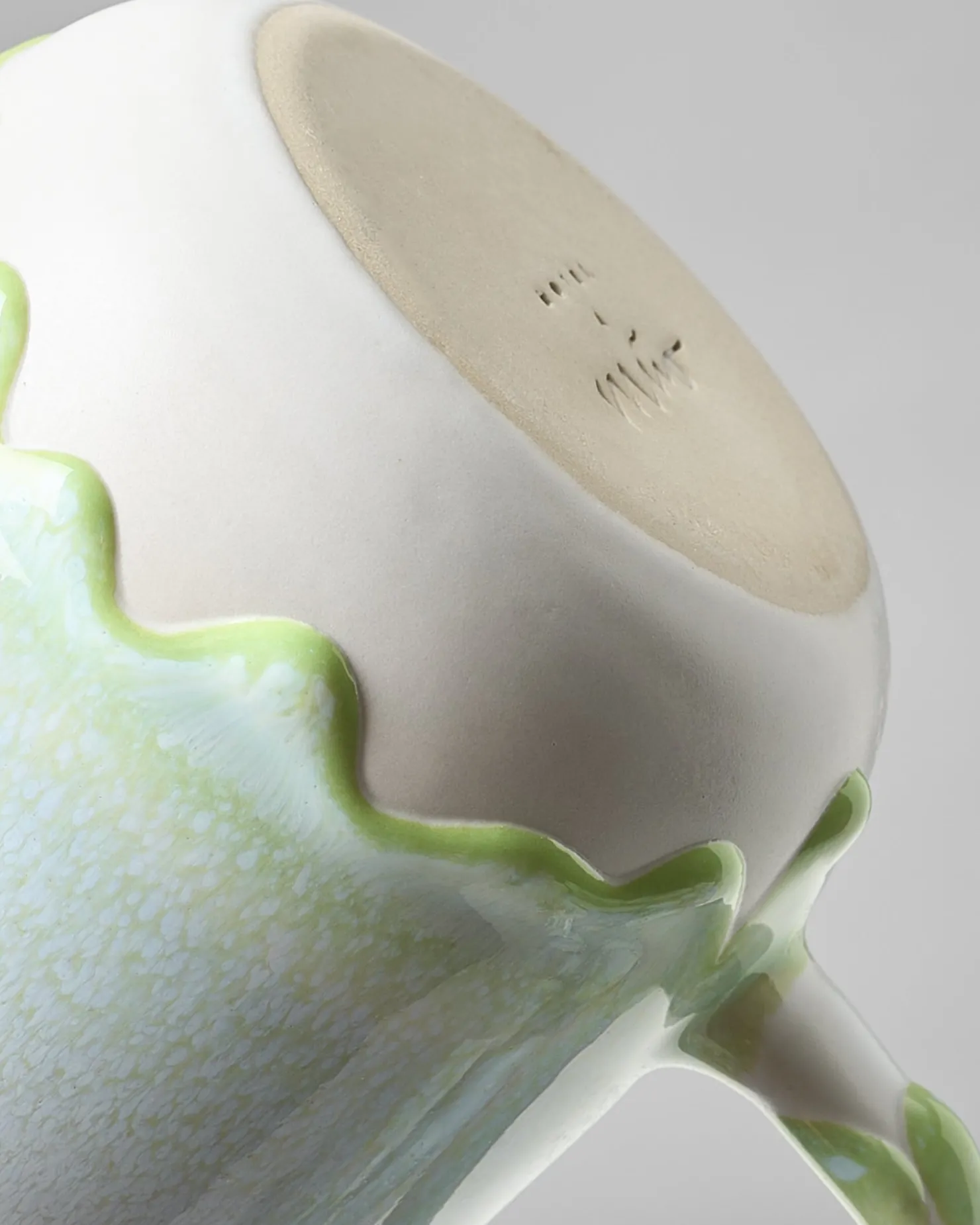 coimbra_tea_mug_big_pastel_green_8.webp Motel a Miio Große Tassen^Coimbra Tea Mug Big pastel green