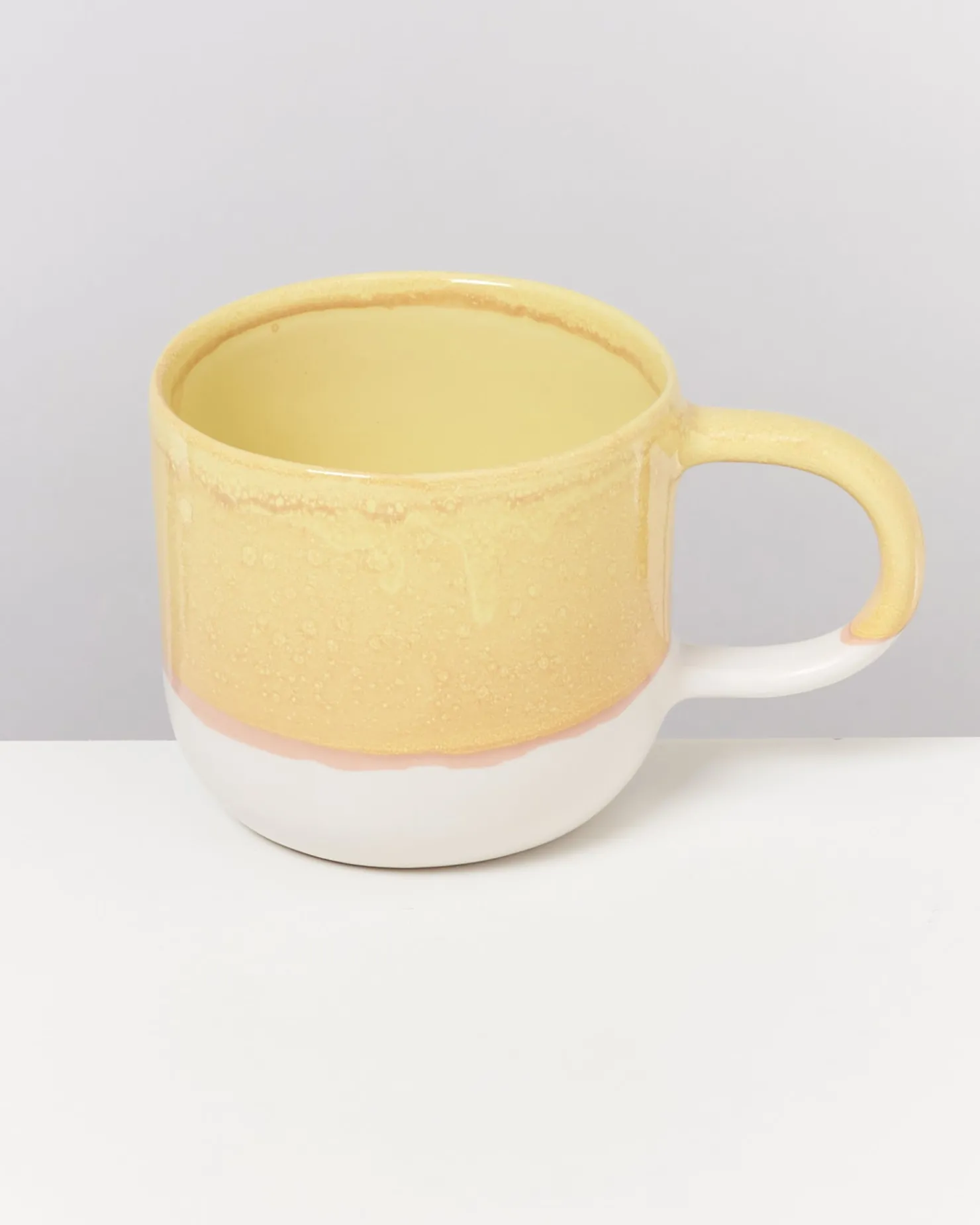 coimbra_tea_mug_big_yellow_2.webp Motel a Miio Große Tassen^Coimbra Tea Mug Big Yellow gelb