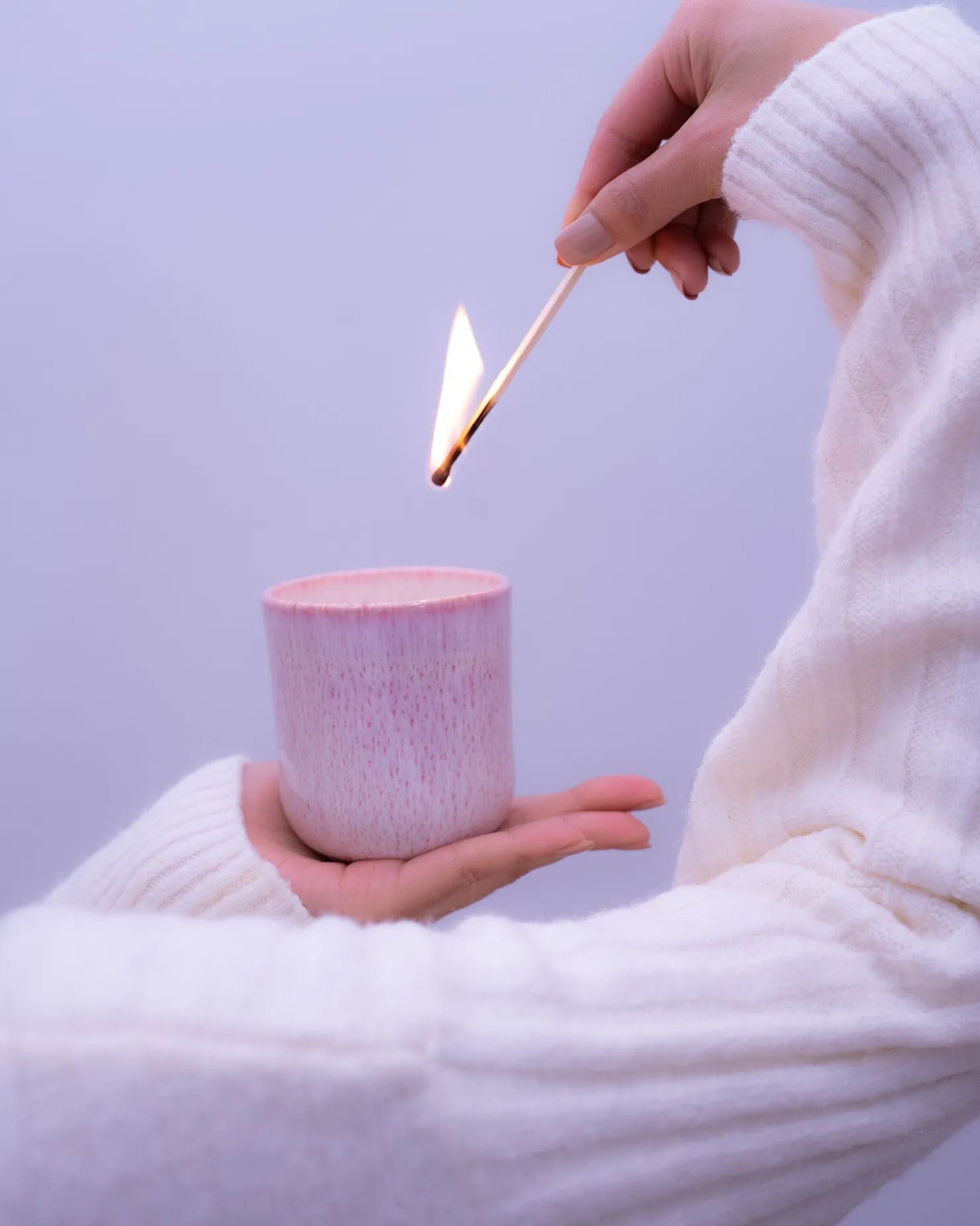 copa_alto__scented_candle_black_pomegranate_pink_2.webp Motel a Miio Duftkerzen^Copa Alto - Scented Candle "Black Pomegranate" Pink rosa