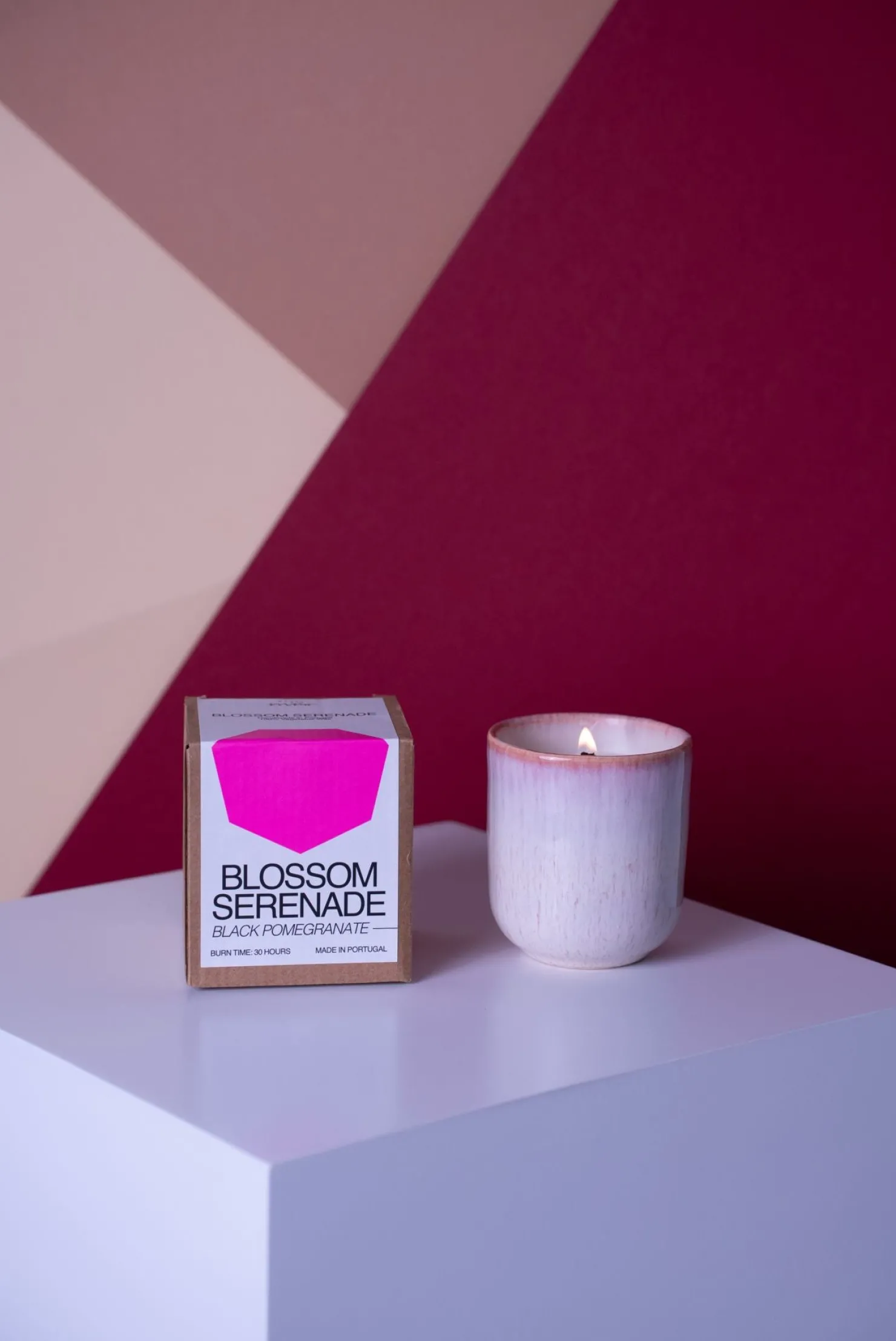 copa_alto__scented_candle_black_pomegranate_pink_4.webp Motel a Miio Duftkerzen^Copa Alto - Scented Candle "Black Pomegranate" Pink rosa