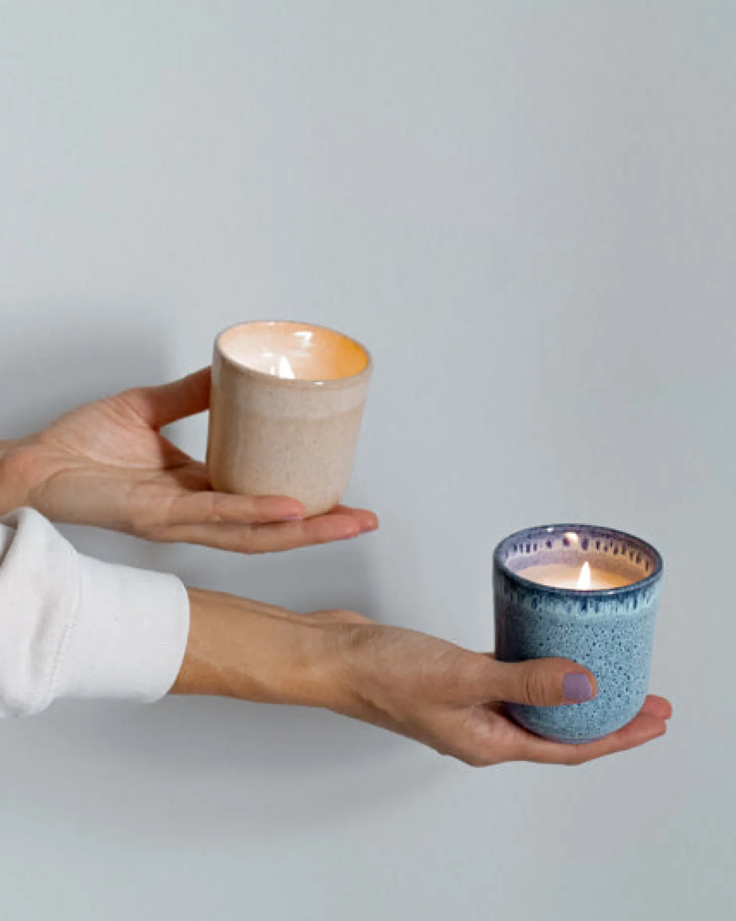 copa_alto__scented_candle_citrus_bloom_royal_blue_4.webp Motel a Miio Duftkerzen^Copa Alto - Scented Candle “Citrus Bloom” royal blue