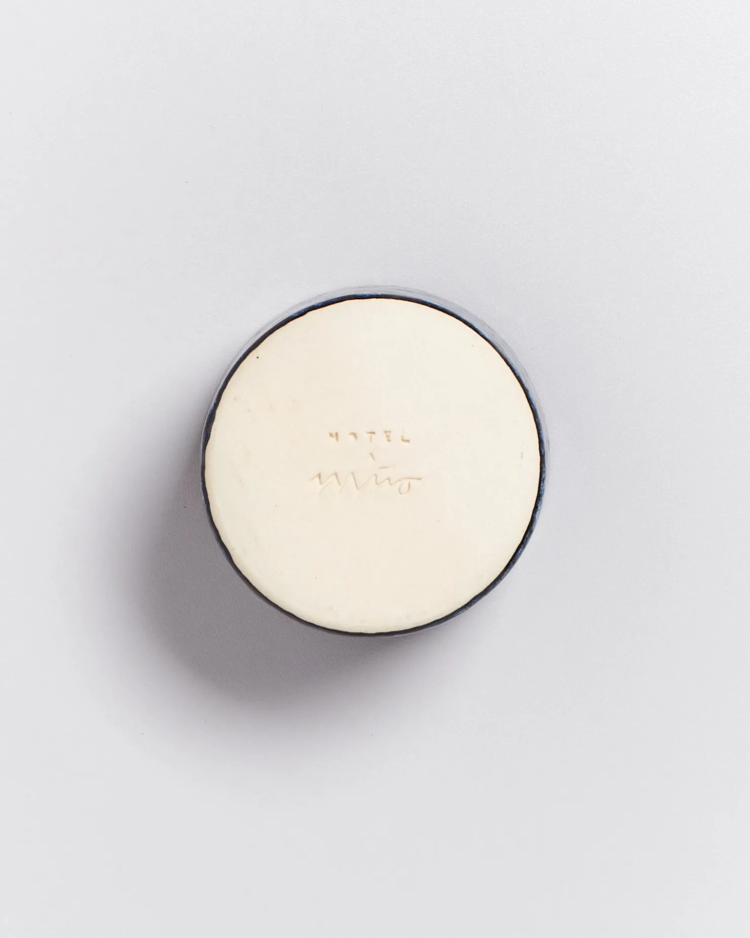 cordoama__bowl_s_with_lid_darkblue_4.webp Motel a Miio Schmuckschälchen^Cordoama – Bowl S With Lid Darkblue azure