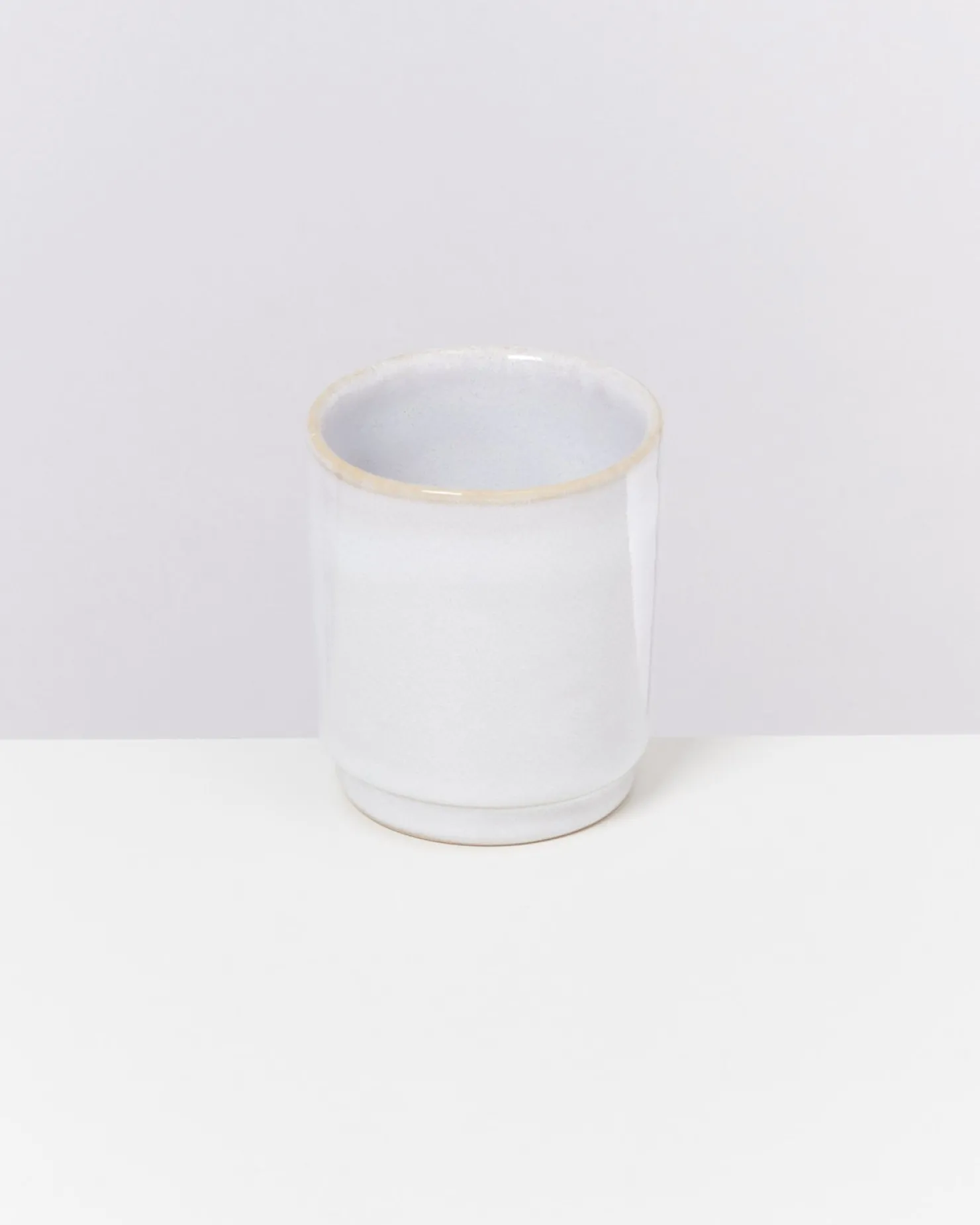 cordoama__cup_small_white_3.webp Motel a Miio Kleine Becher^Cordoama - Cup Small white