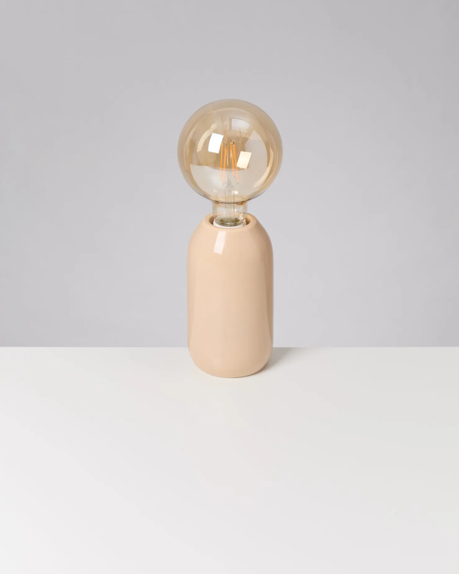 farol_lamp_cappuccino_2.webp Motel a Miio Lampen^Farol Lamp cappuccino
