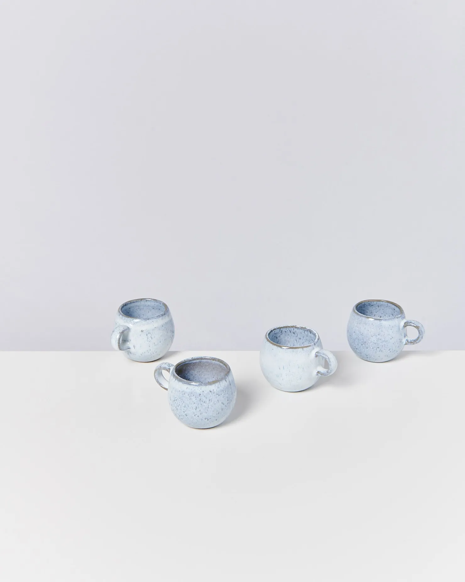 frio__set_of__espressomugs_2-1.webp Motel a Miio Tassen-Sets^Frio - Set Of 4 Espressomugs blau weiß