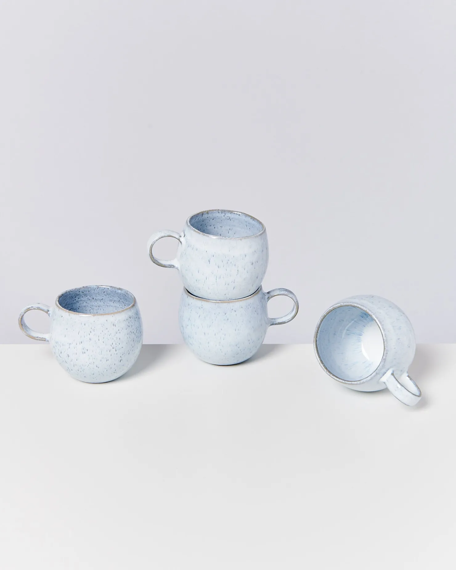 frio__set_of__mugs_big_2-1.webp Motel a Miio Tassen-Sets^Frio - Set Of 4 Mugs Big blau weiß