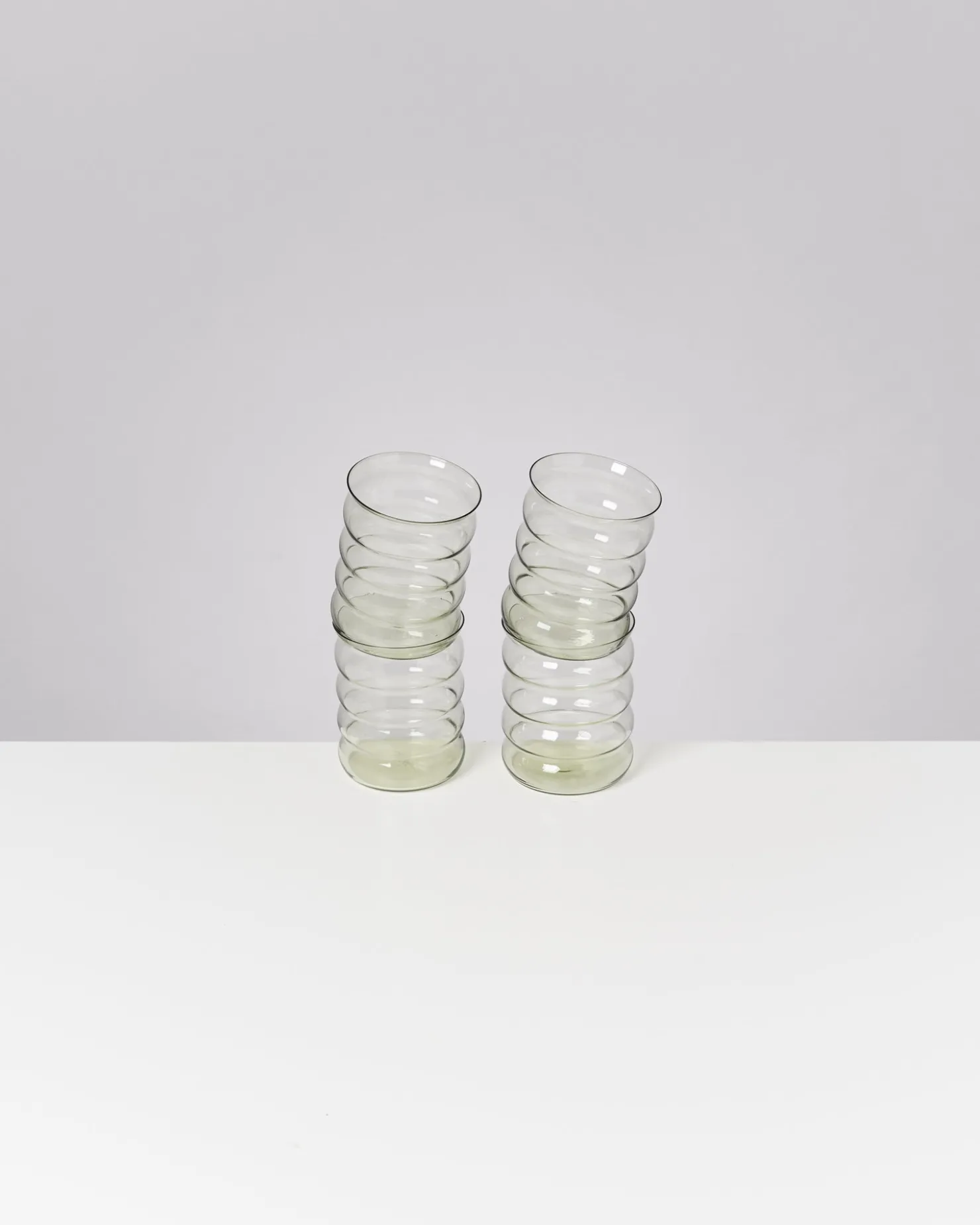 joia__set_of__glasses_large_bubble_emerald_4-1.webp Motel a Miio Große Gläser | Gläser Sets %^Joia - Set Of 4 Glasses Large Bubble Emerald smaragd