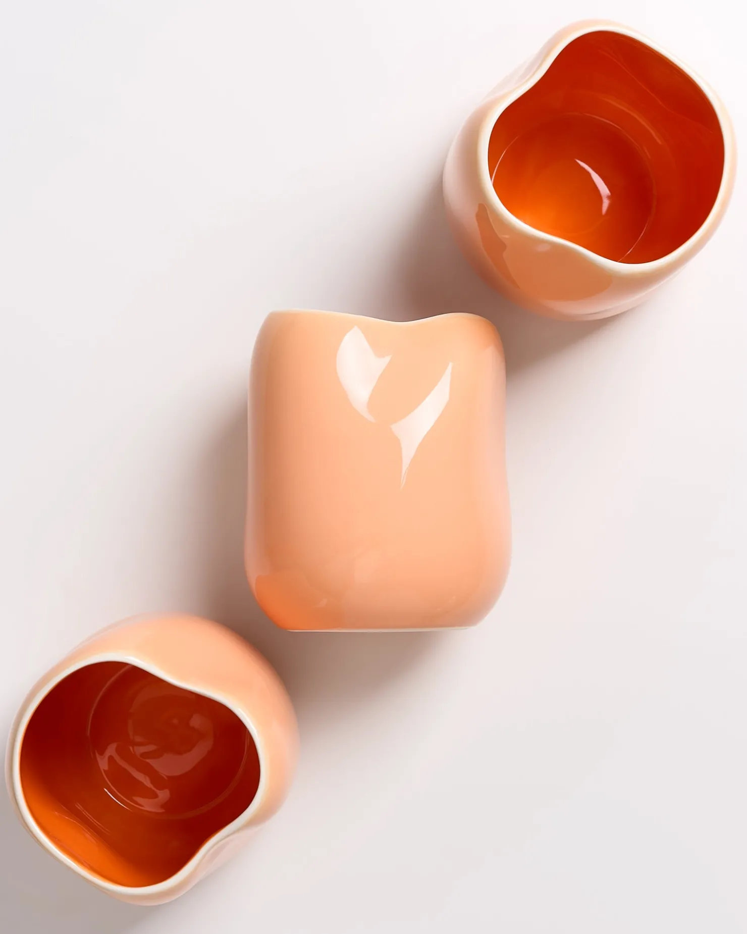 joo_vaas_m_perzik_oranje_5.webp Motel a Miio Mittlere Vasen^João Vaas M Perzik Oranje peach orange