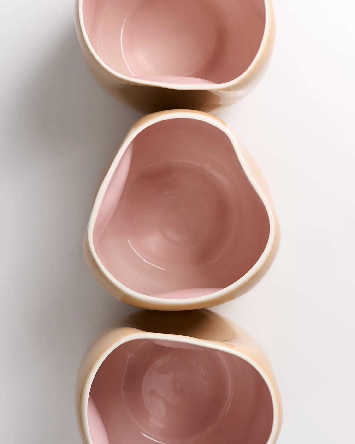 joo_vase_l_cappuccino_ros_4.webp Motel a Miio Große Vasen^João Vase L cappuccino rosé