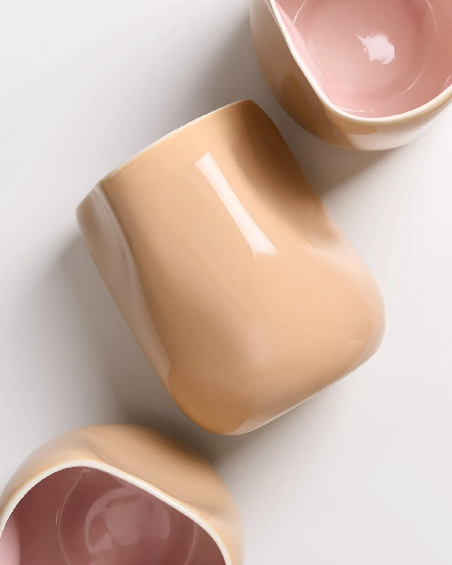 joo_vase_l_cappuccino_ros_8.webp Motel a Miio Große Vasen^João Vase L cappuccino rosé