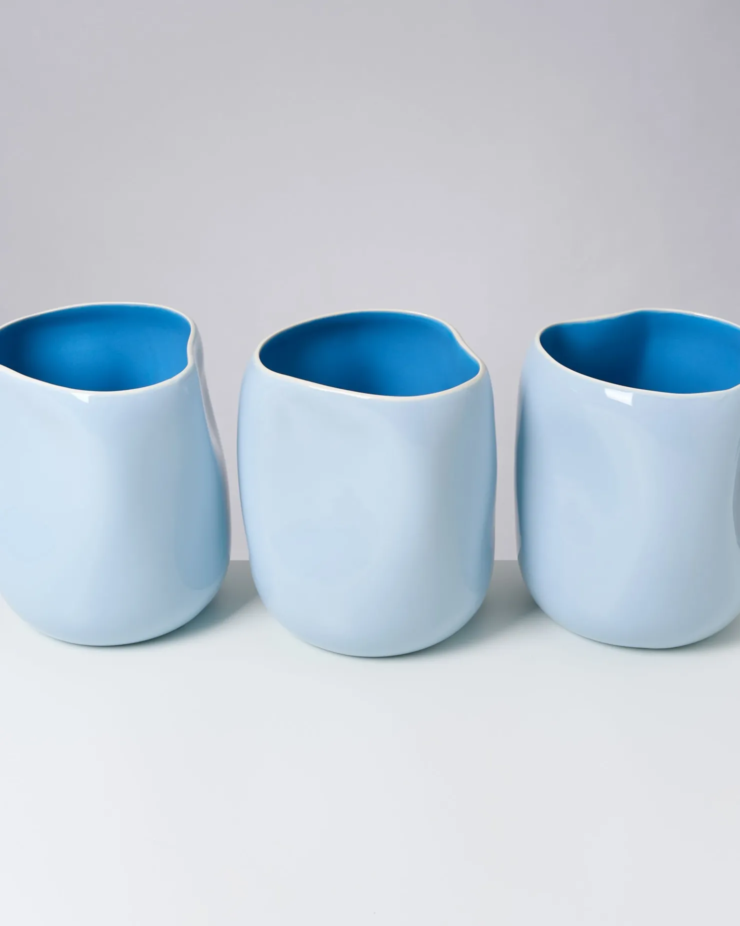 Motel a Miio Große Vasen^João Vase L hellblau blau