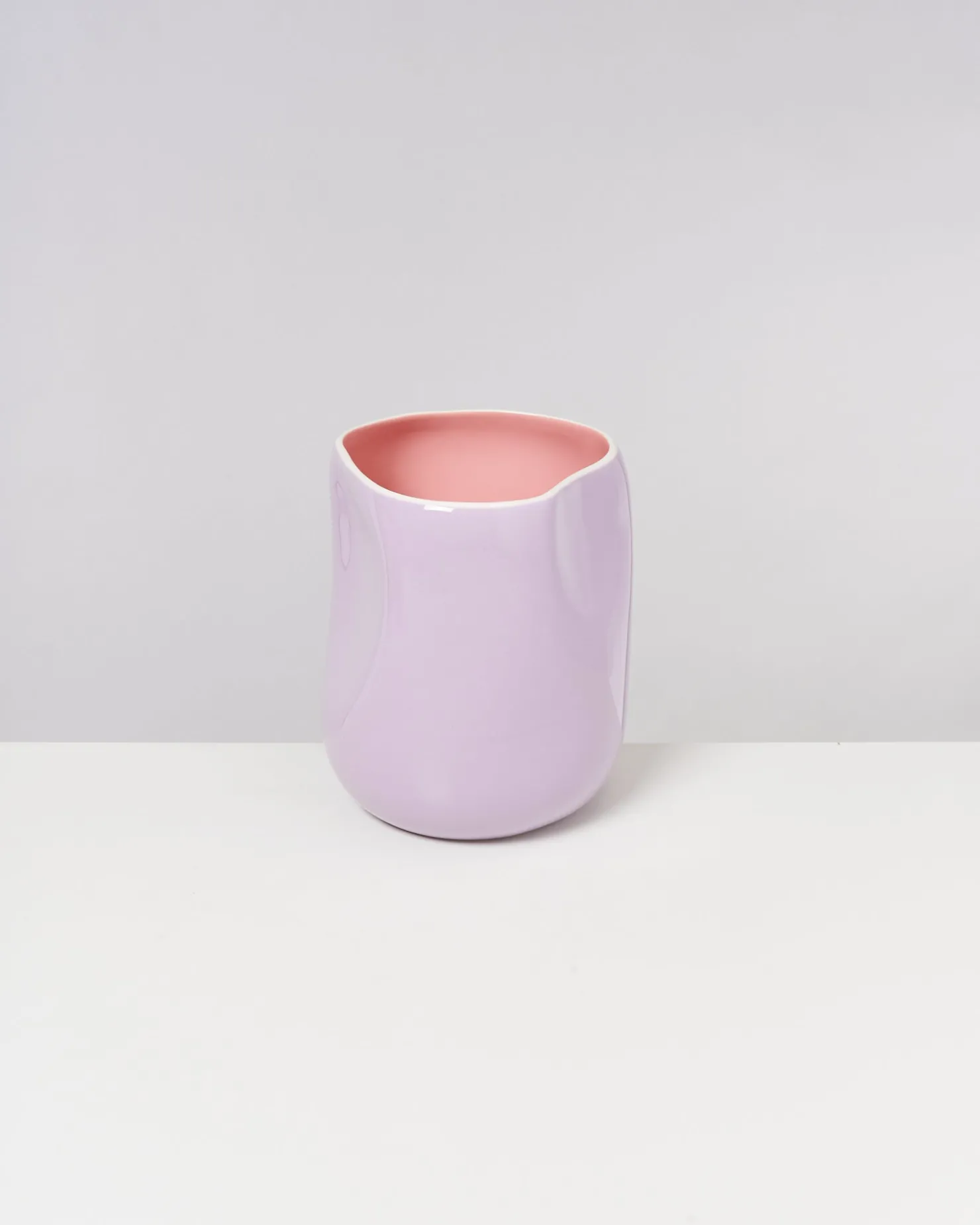 joo_vase_l_lilac_rose_4.webp Motel a Miio Große Vasen^João Vase L Lilac Rose lila rosa