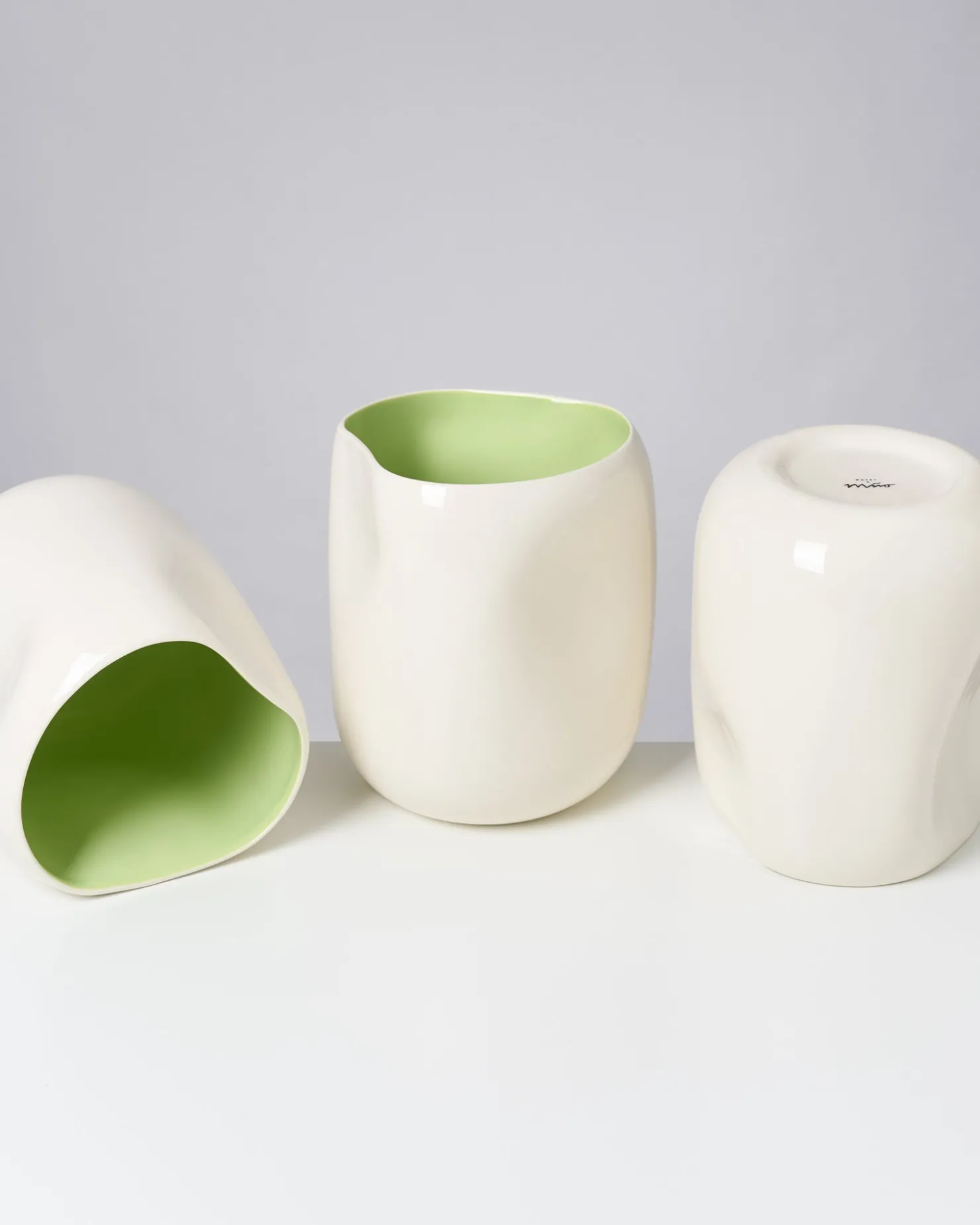 joo_vase_l_sand_lime_4.webp Motel a Miio Große Vasen^João Vase L sand lime