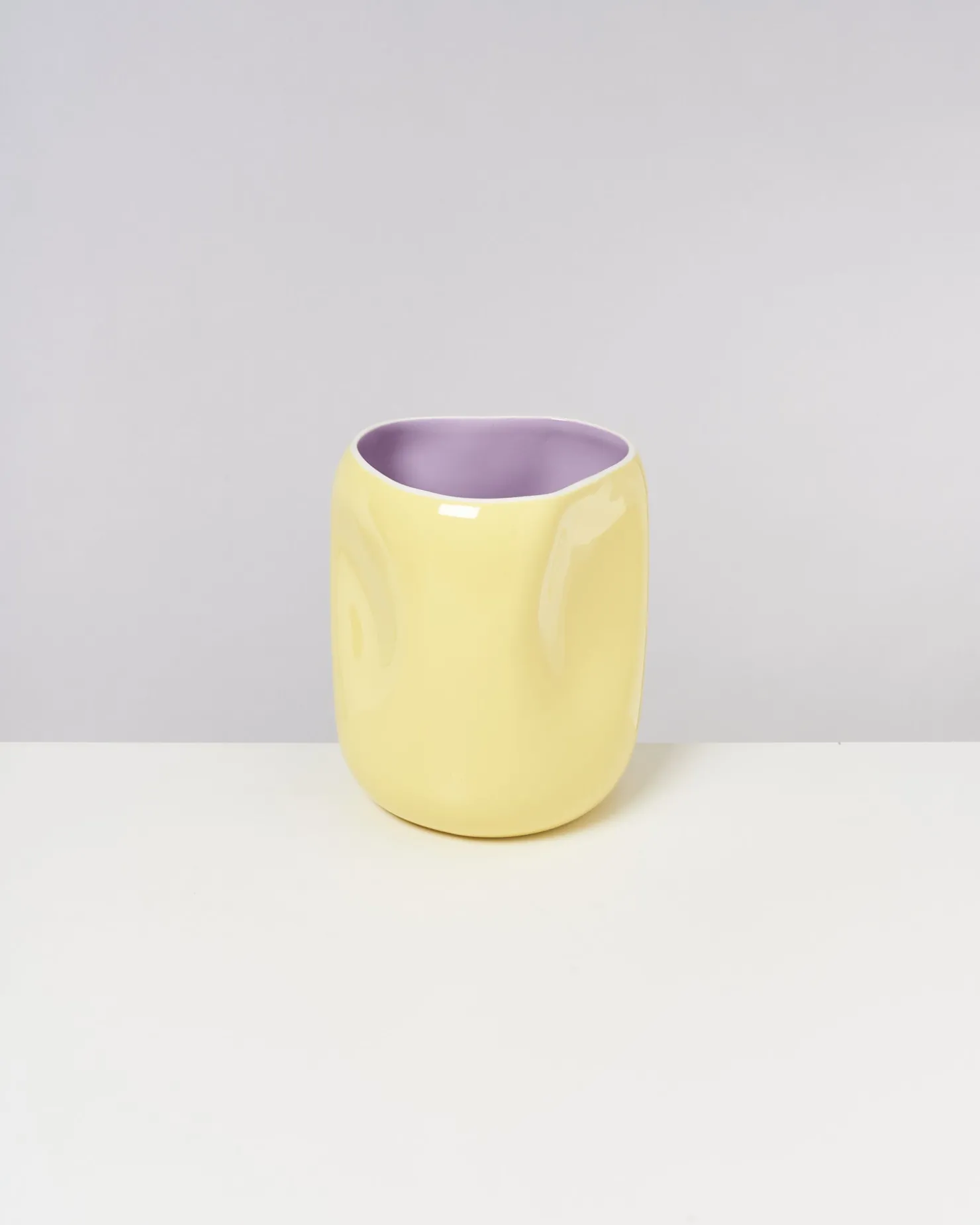 Motel a Miio Große Vasen^João Vase L Yellow Lilac gelb lila