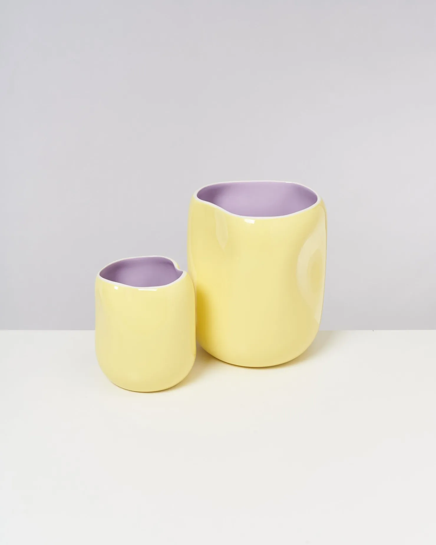 joo_vase_l_yellow_lilac_6.webp Motel a Miio Große Vasen^João Vase L Yellow Lilac gelb lila