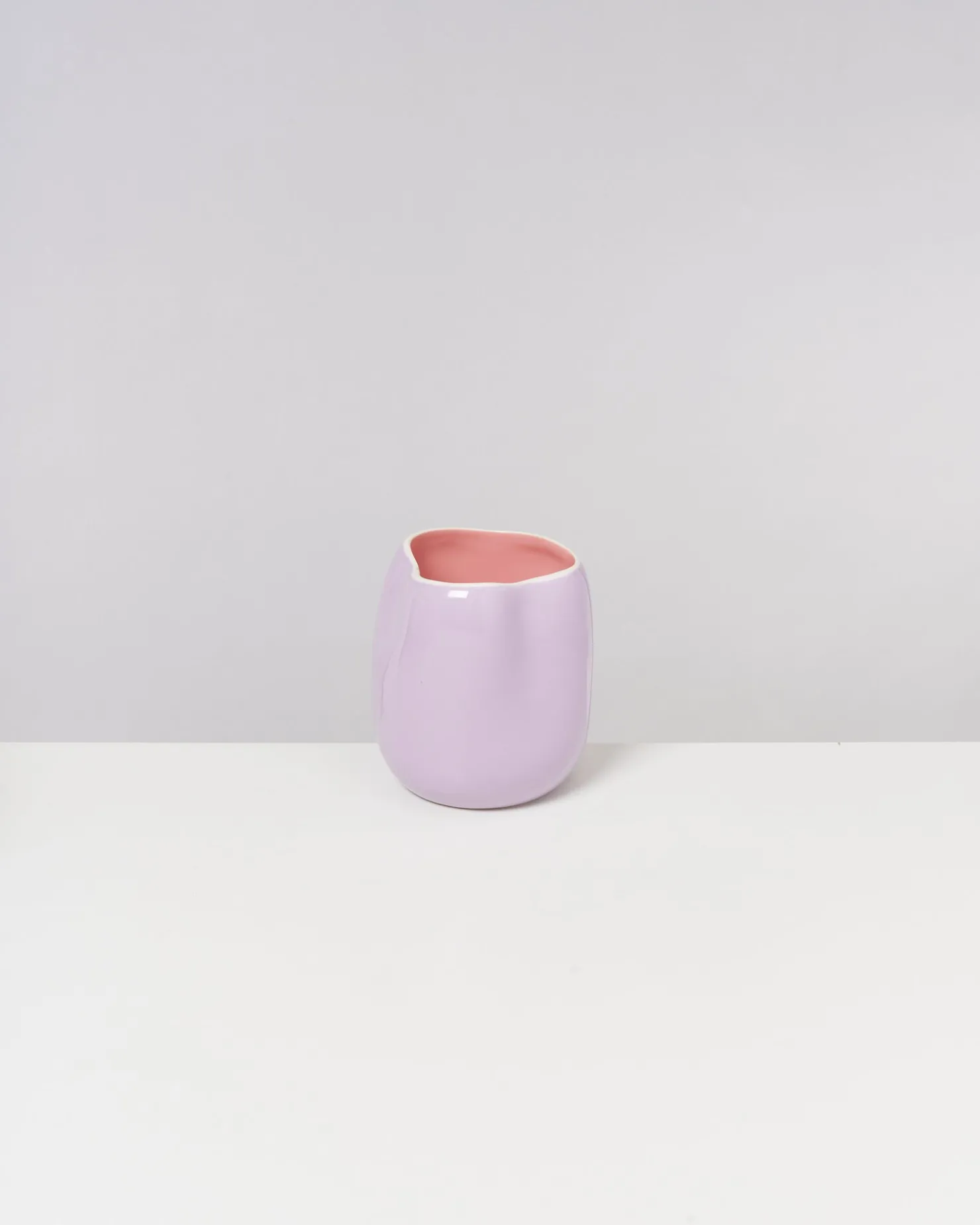 joo_vase_m_lilac_rose_2.webp Motel a Miio Mittlere Vasen^João Vase M Lilac Rose lila rosa