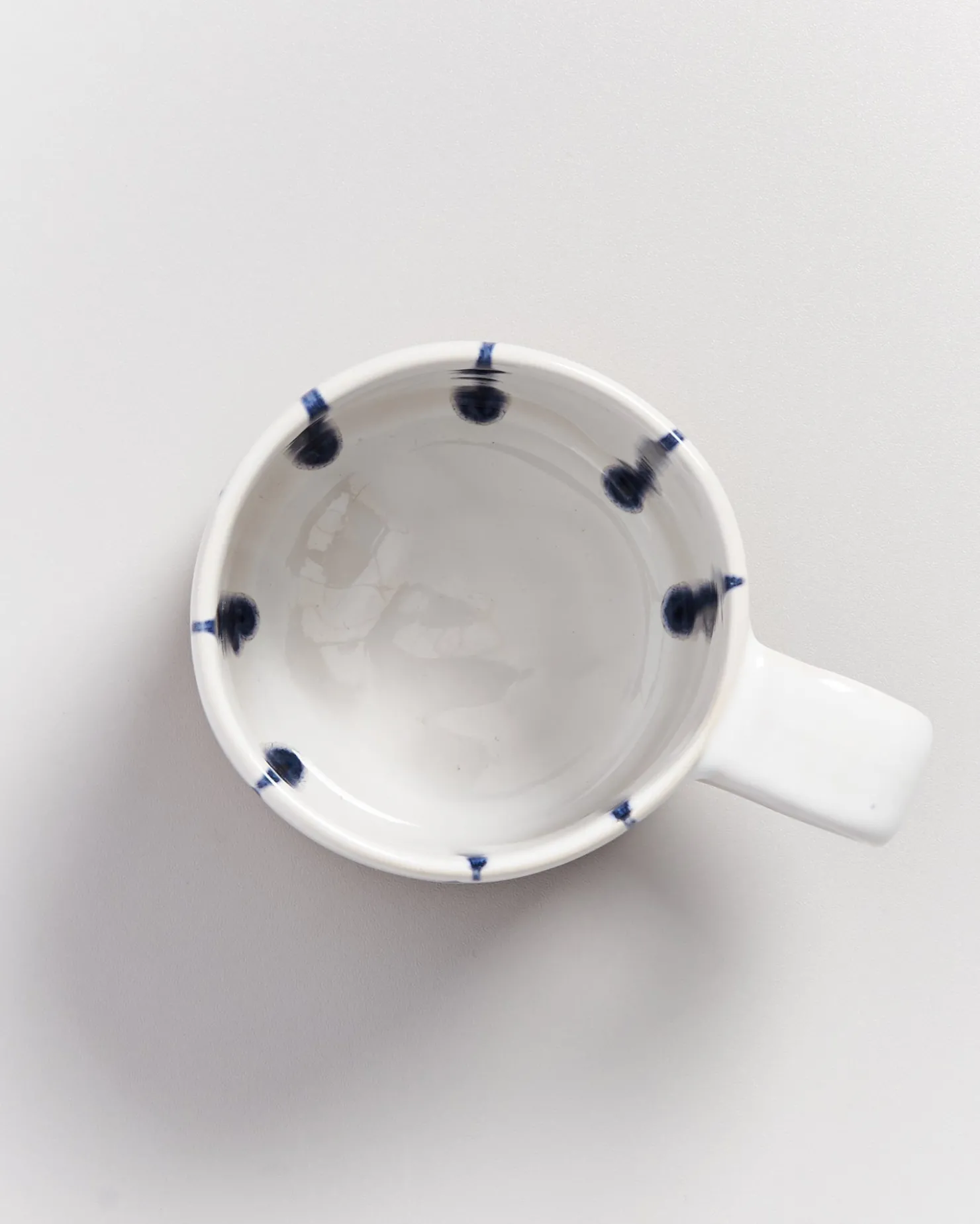 ndoa__set_of__mugs_white_blue_6.webp Motel a Miio Tassen-Sets^Nódoa - Set Of 6 Mugs White Blue weiß blau