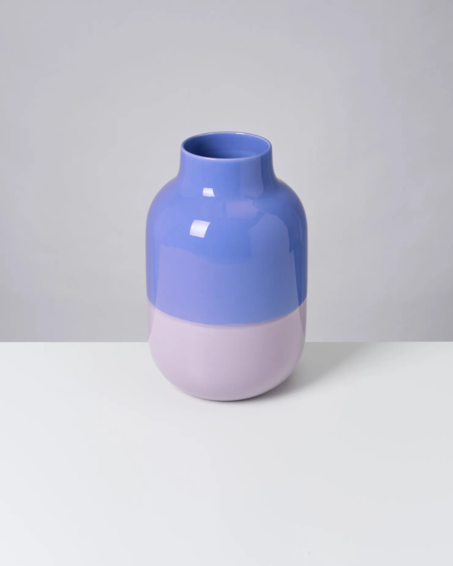 Motel a Miio Große Vasen^Nuno Vase L - cornflower lilac