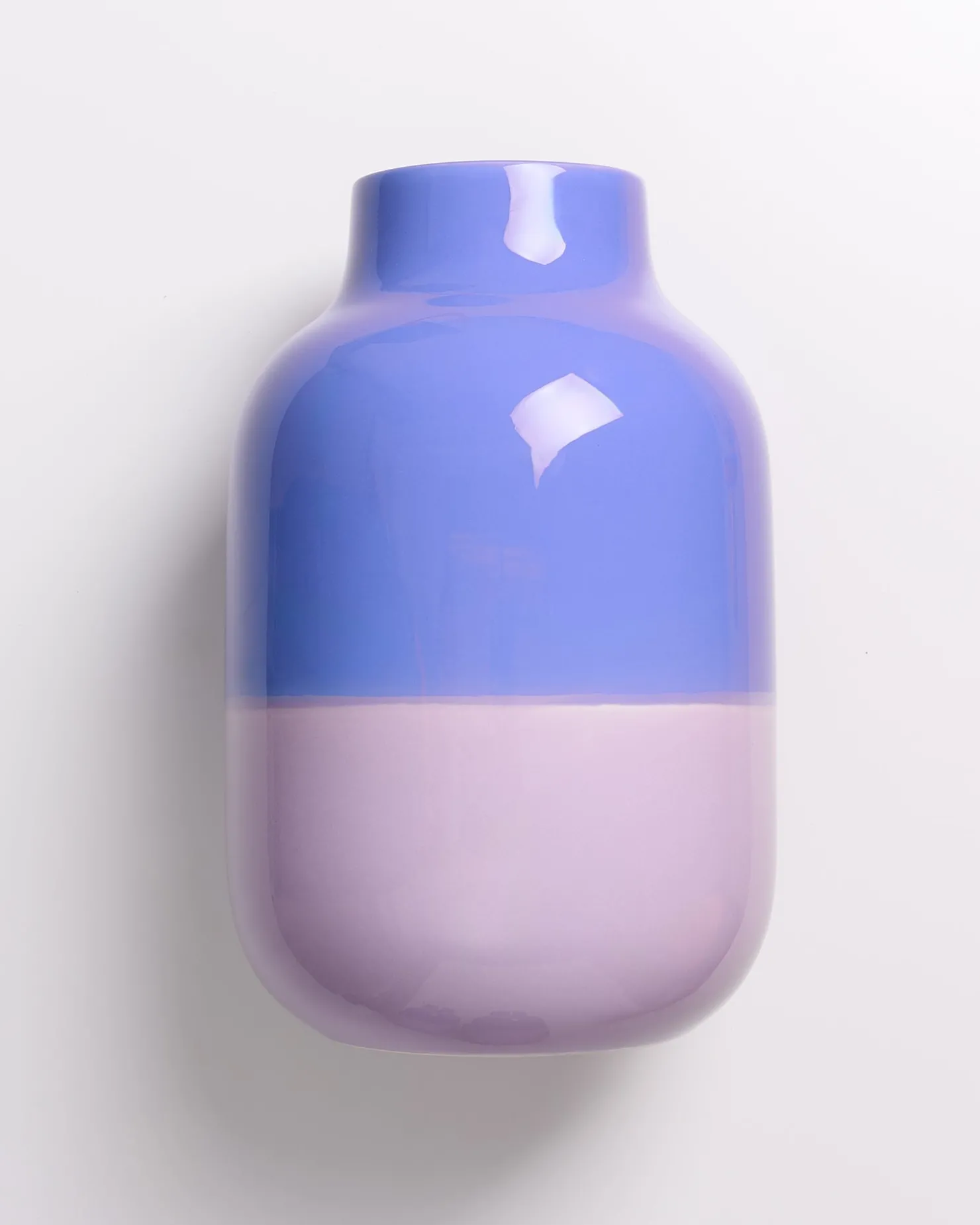 nuno_vase_l__cornflower_lilac_12.webp Motel a Miio Große Vasen^Nuno Vase L - cornflower lilac