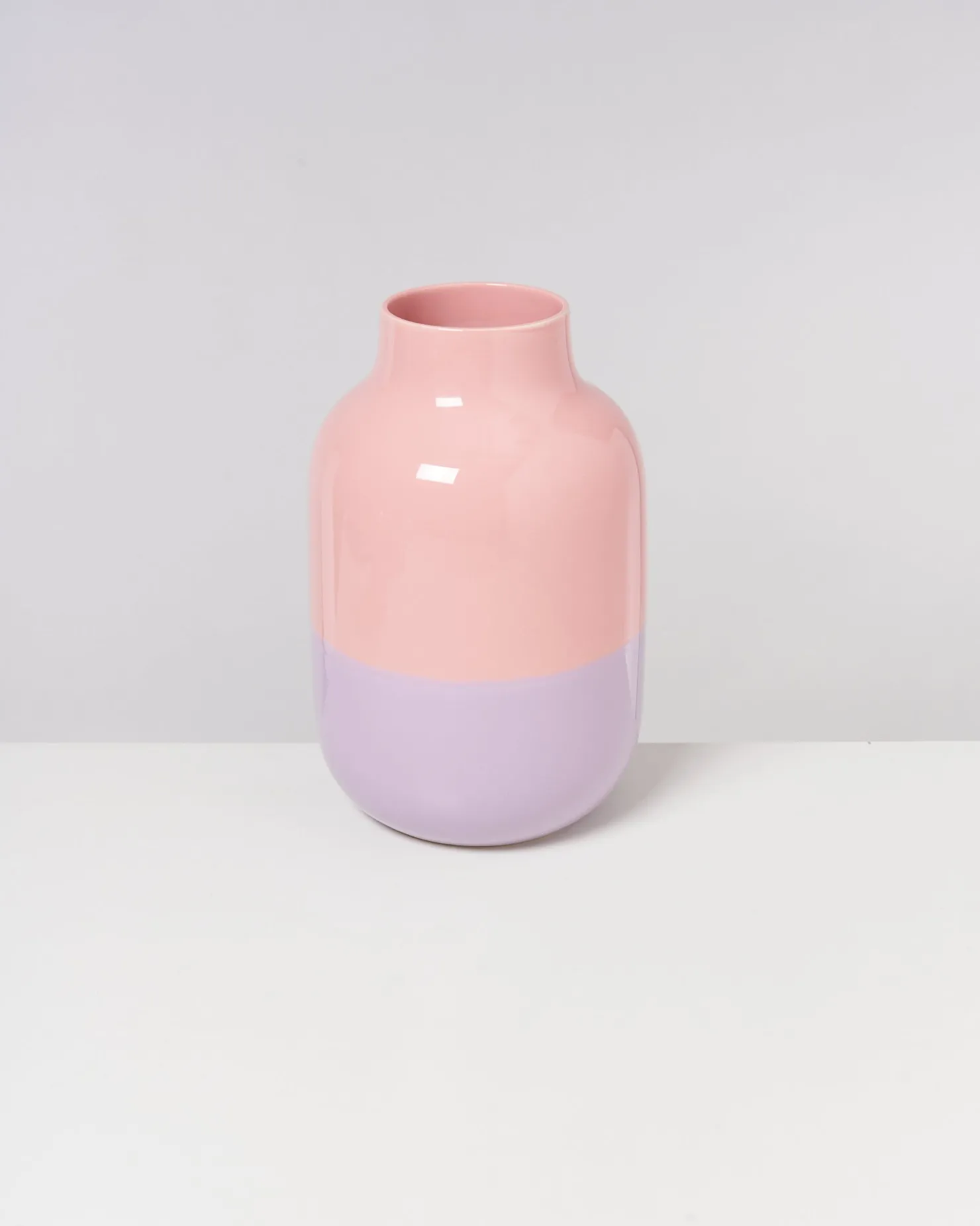 nuno_vase_l__pink_3-1.webp Motel a Miio Große Vasen^Nuno Vase L - Pink pink purple