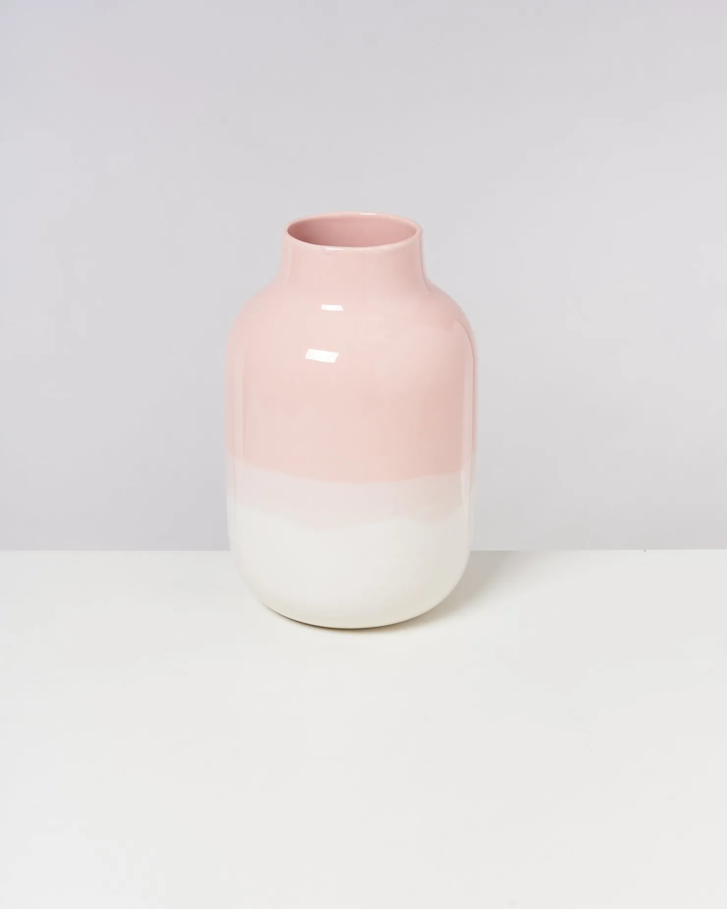 nuno_vase_l__pink_3.webp Motel a Miio Große Vasen^Nuno Vase L - pink
