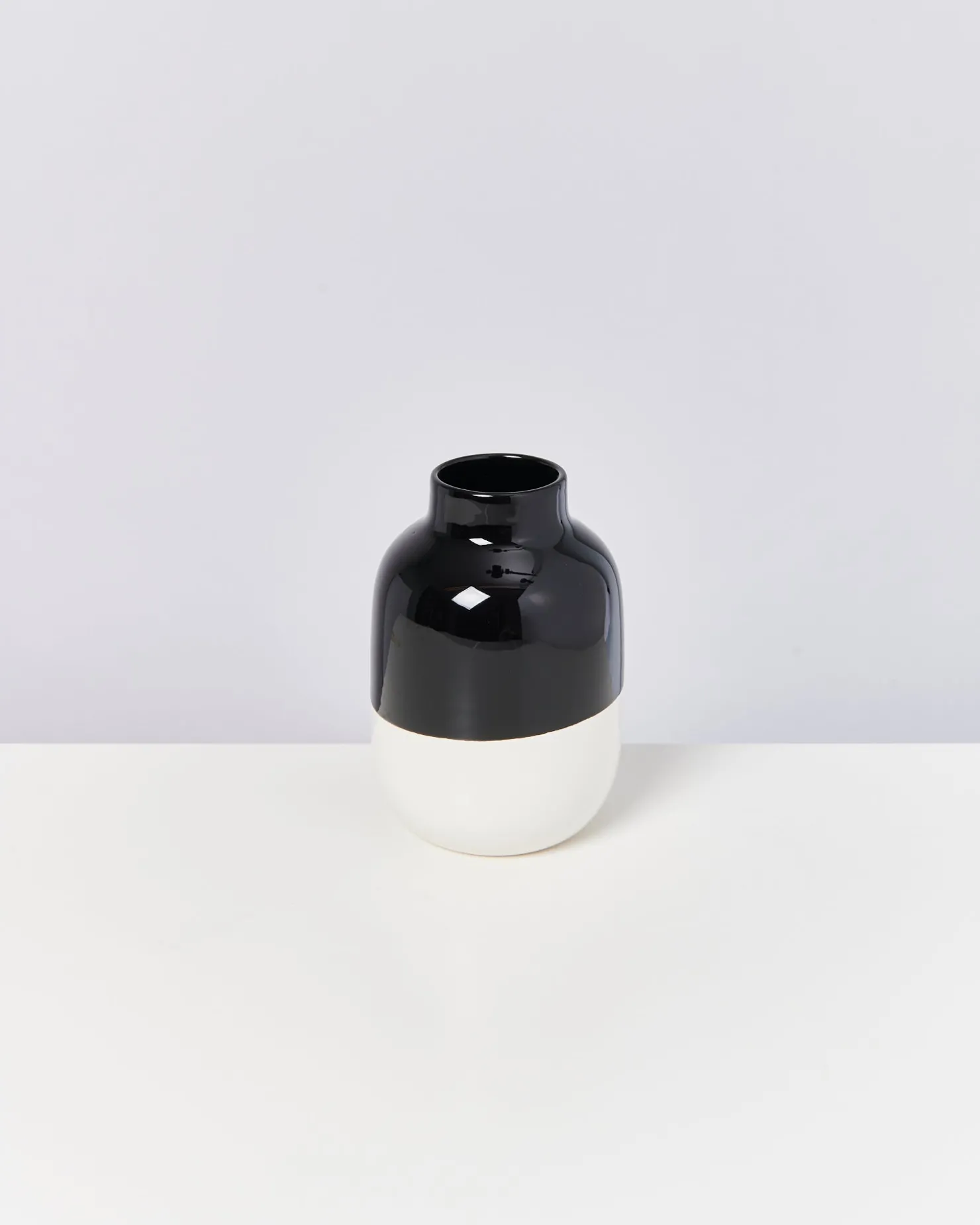 Motel a Miio Mittlere Vasen^Nuno Vase M - Black White schwarz weiß