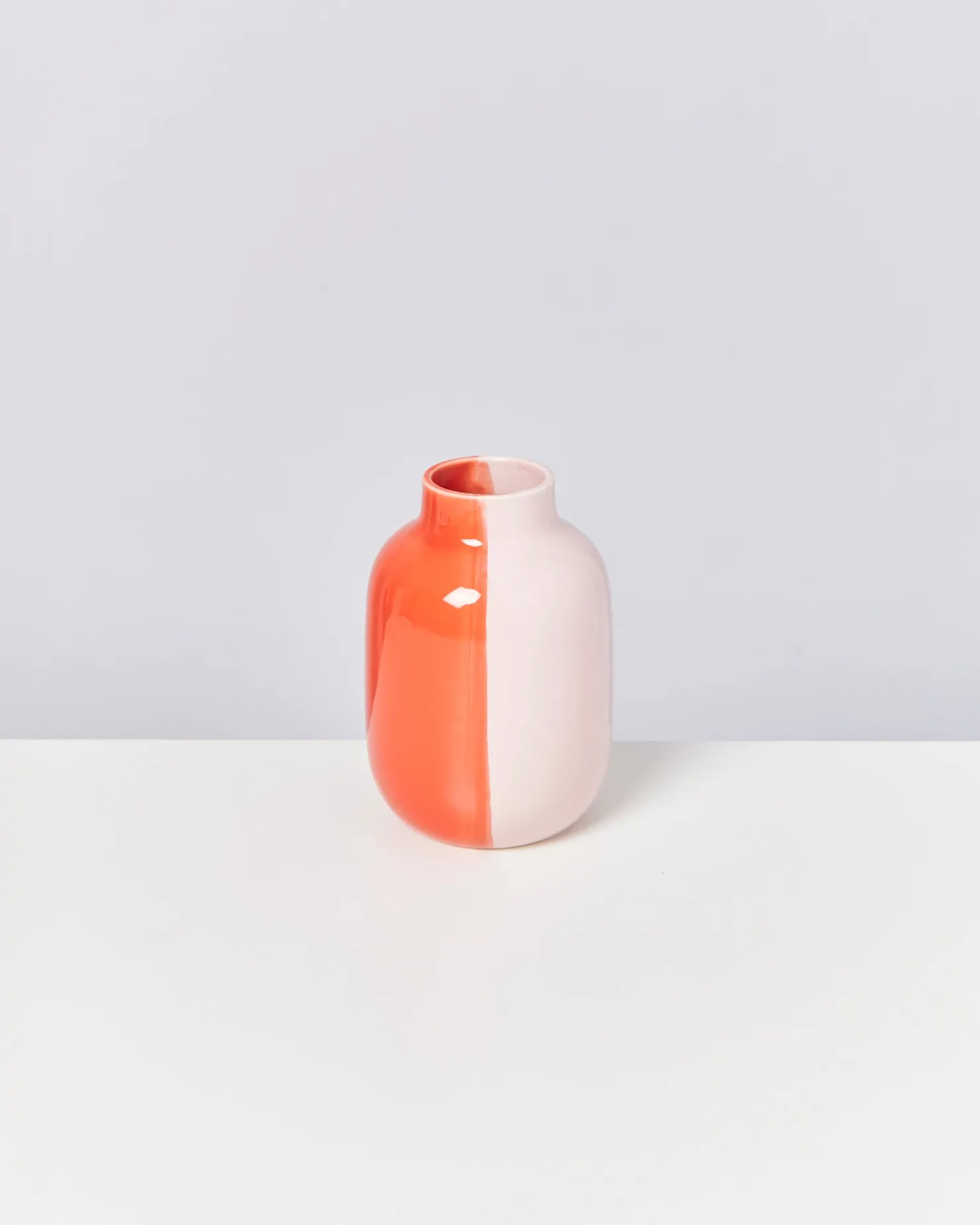 Motel a Miio Mittlere Vasen^Nuno Vase M - Rose Coral half coral rosé