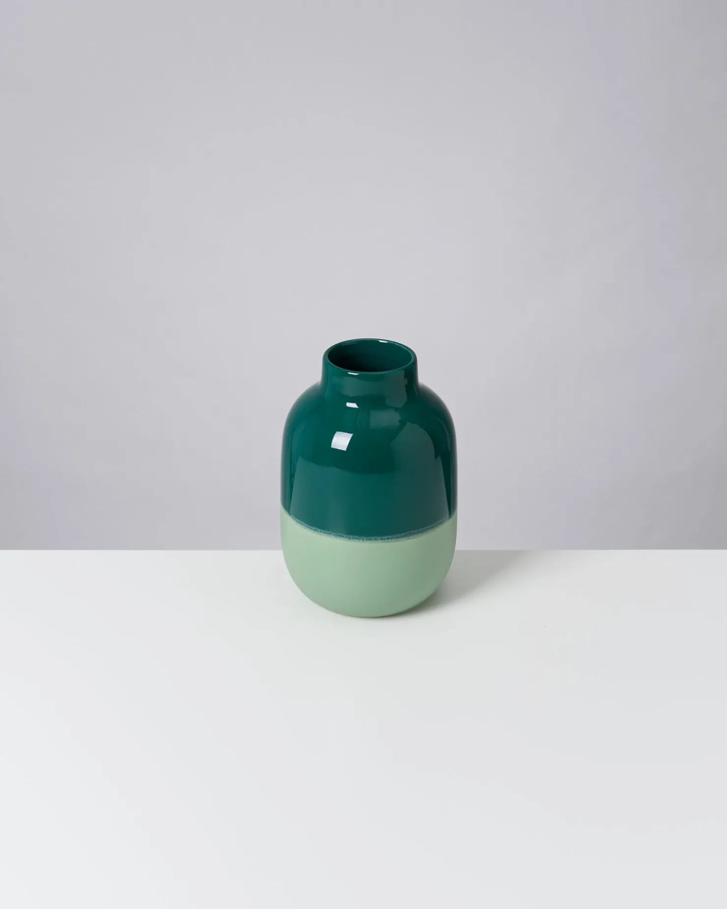Motel a Miio Mittlere Vasen^Nuno Vase M darkgreen sage