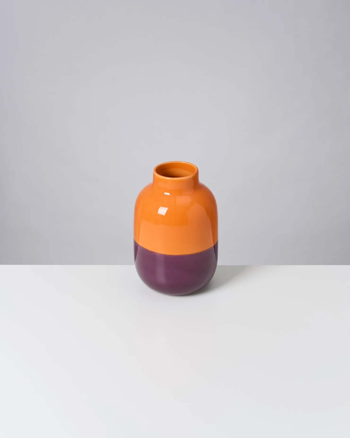 nuno_vase_m_orange_darklilac_7.webp Motel a Miio Mittlere Vasen^Nuno Vase M Orange Darklilac orange dunkellila