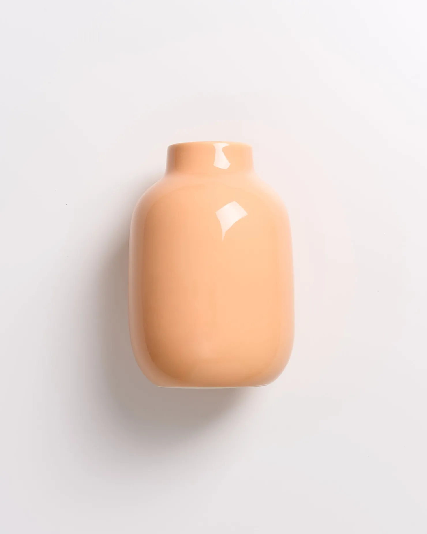 nuno_vase_m_peach_5.webp Motel a Miio Mittlere Vasen^Nuno Vase M peach