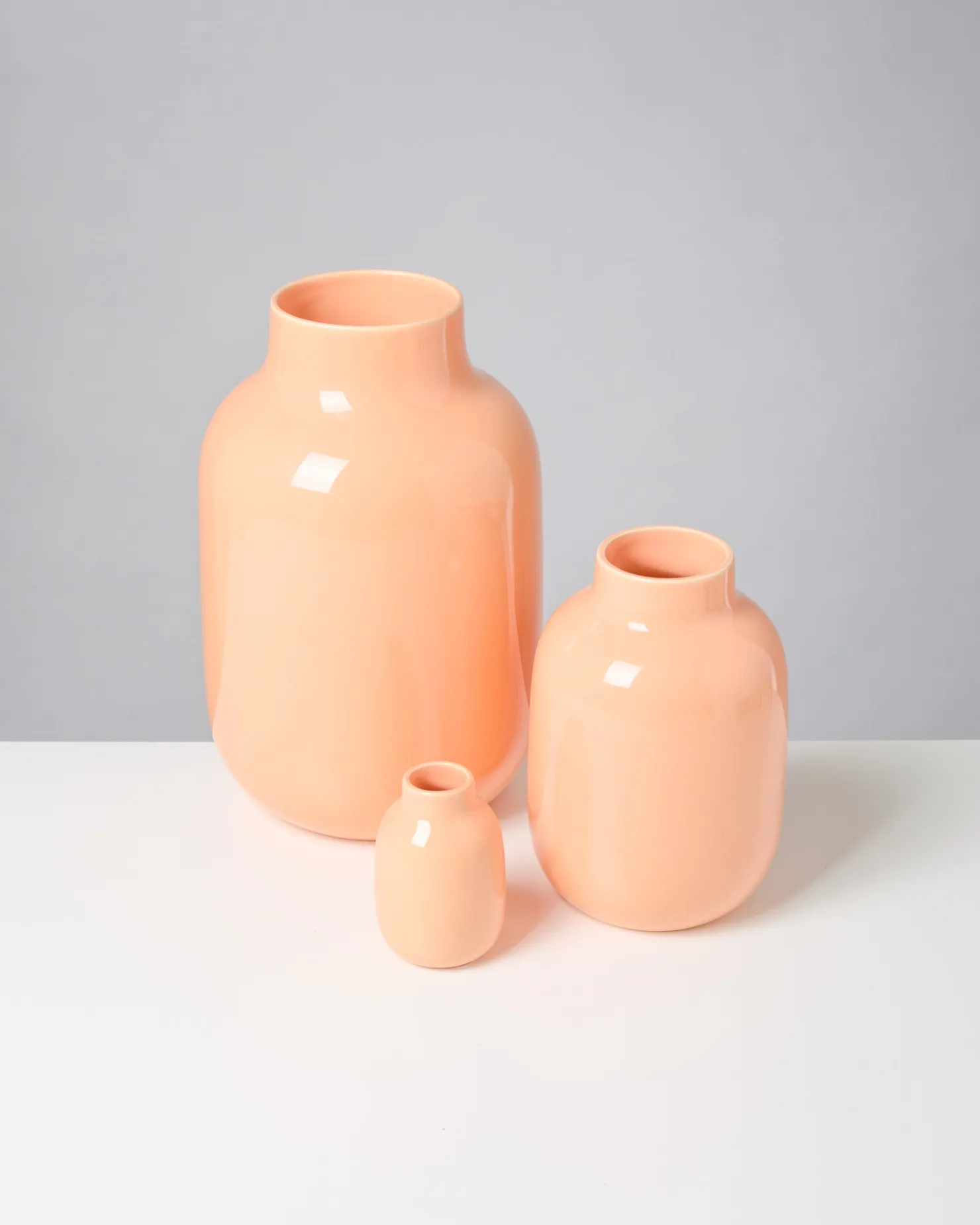 nuno_vase_s_peach_4.webp Motel a Miio Kleine Vasen^Nuno Vase S peach
