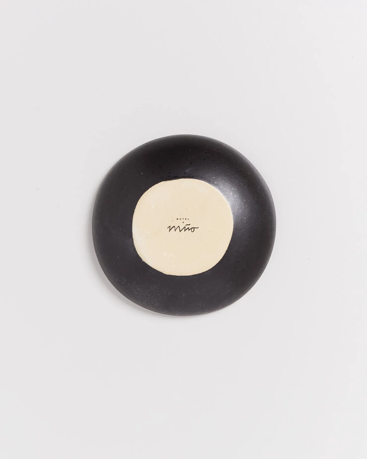 sintra__mini_plate_black_3.webp Motel a Miio Schmuckschälchen^Sintra - Mini Plate Black schwarz